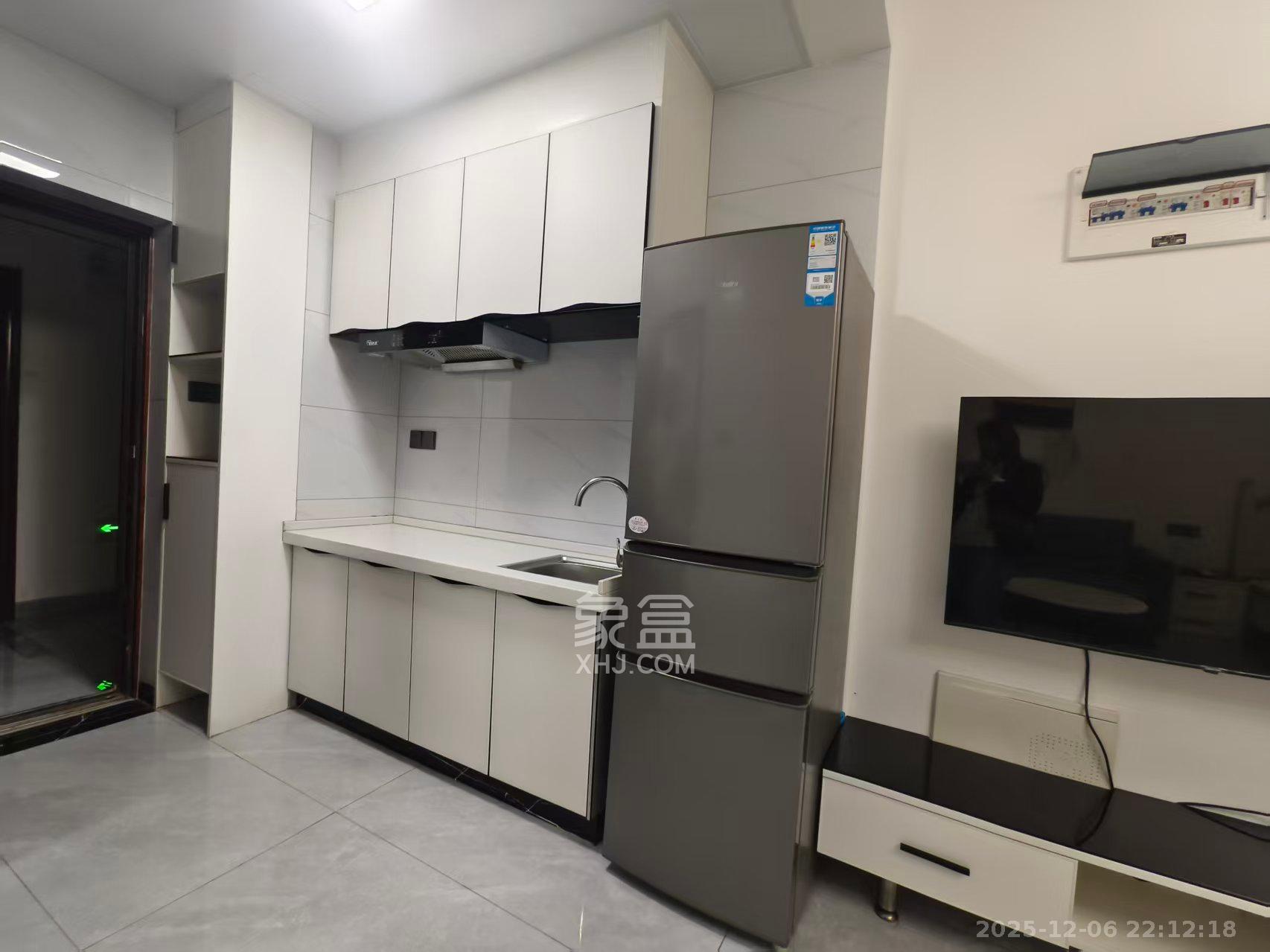 振业城三期 1室1厅1卫 1600.0元/月 振业城三期 1室1厅1卫 1600.0元/月室内图