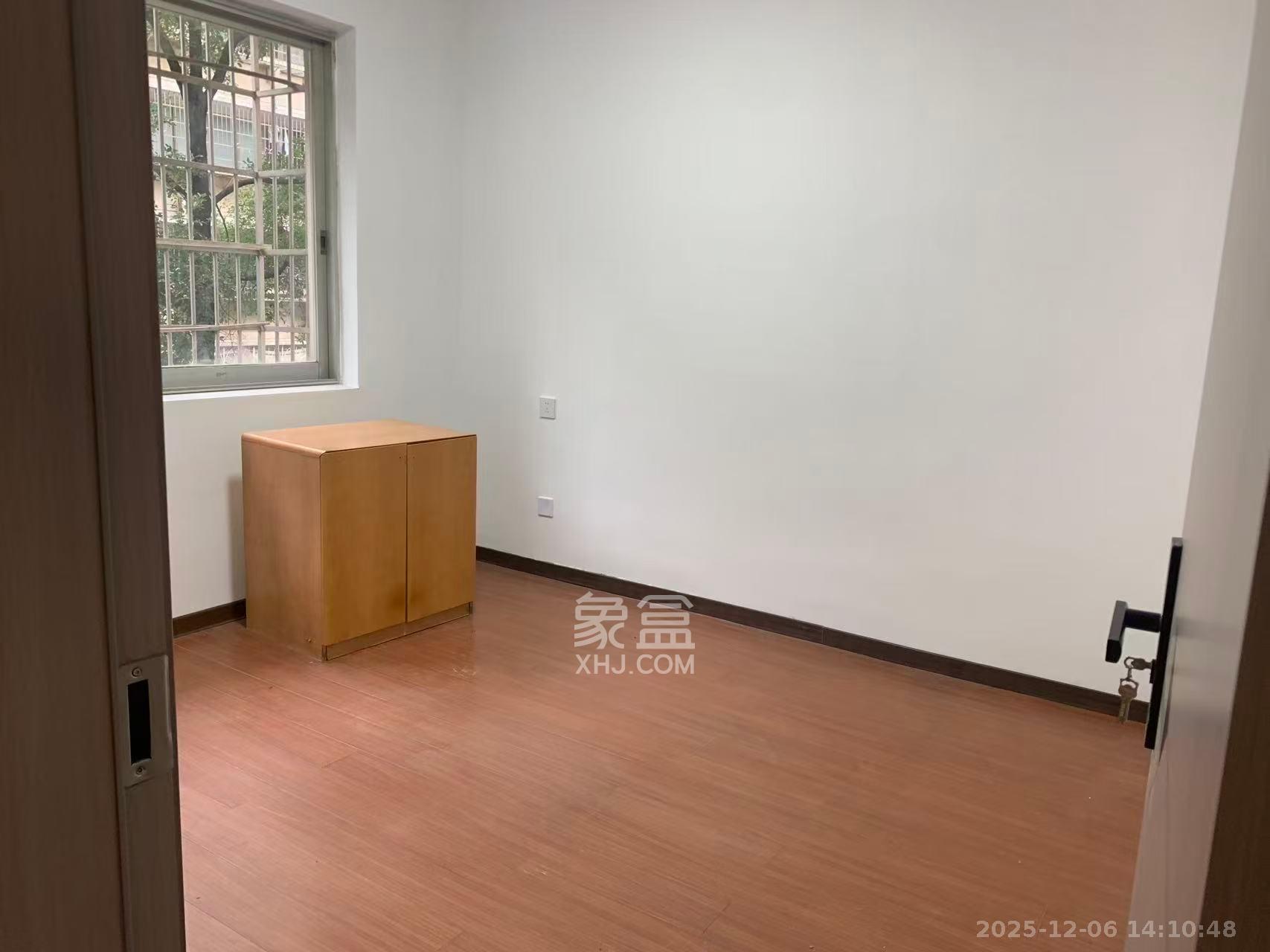 铸造厂宿舍  2室2厅1卫    1000.0元/月室内图