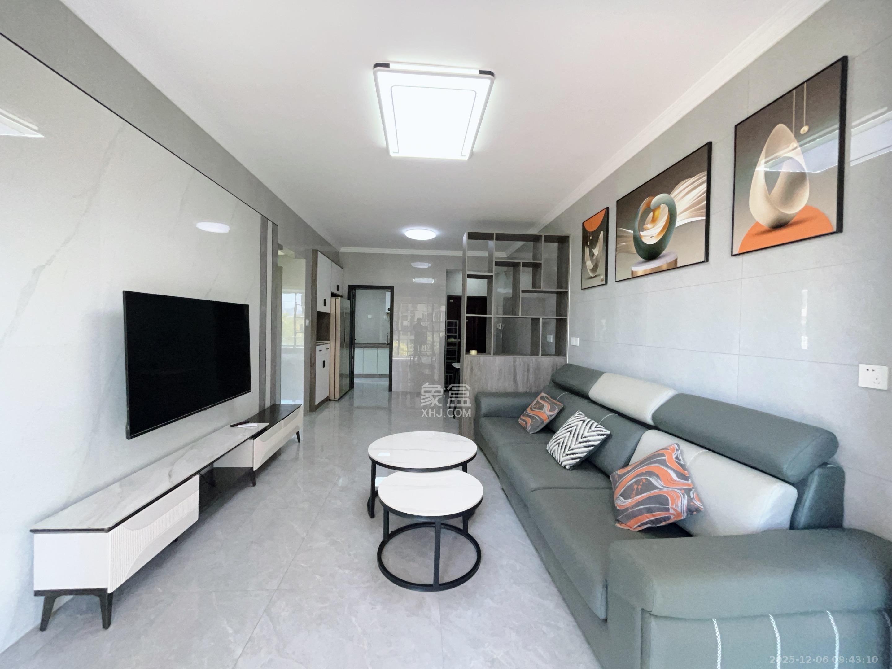 燕珑新寓  2室2厅1卫    2400.0元/月室内图