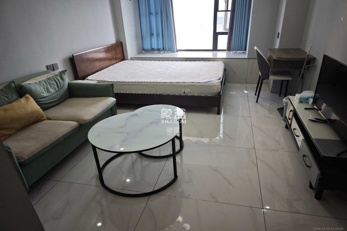 龙湖湘江星座(祺鑫星座公寓) 1室1厅1卫 1400.0元/月 龙湖湘江星座(祺鑫星座公寓) 1室1厅1卫 1400.0元/月室内图