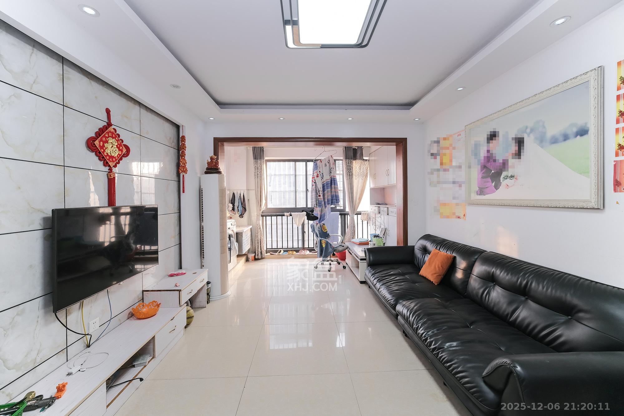 花样年华  3室2厅1卫    65.0万