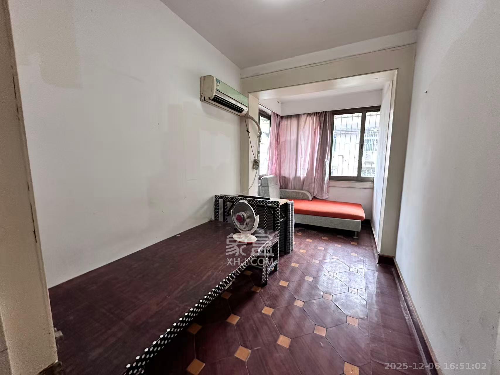 广厦新村 1室1厅1卫 1600.0元/月 广厦新村 1室1厅1卫 1600.0元/月室内图