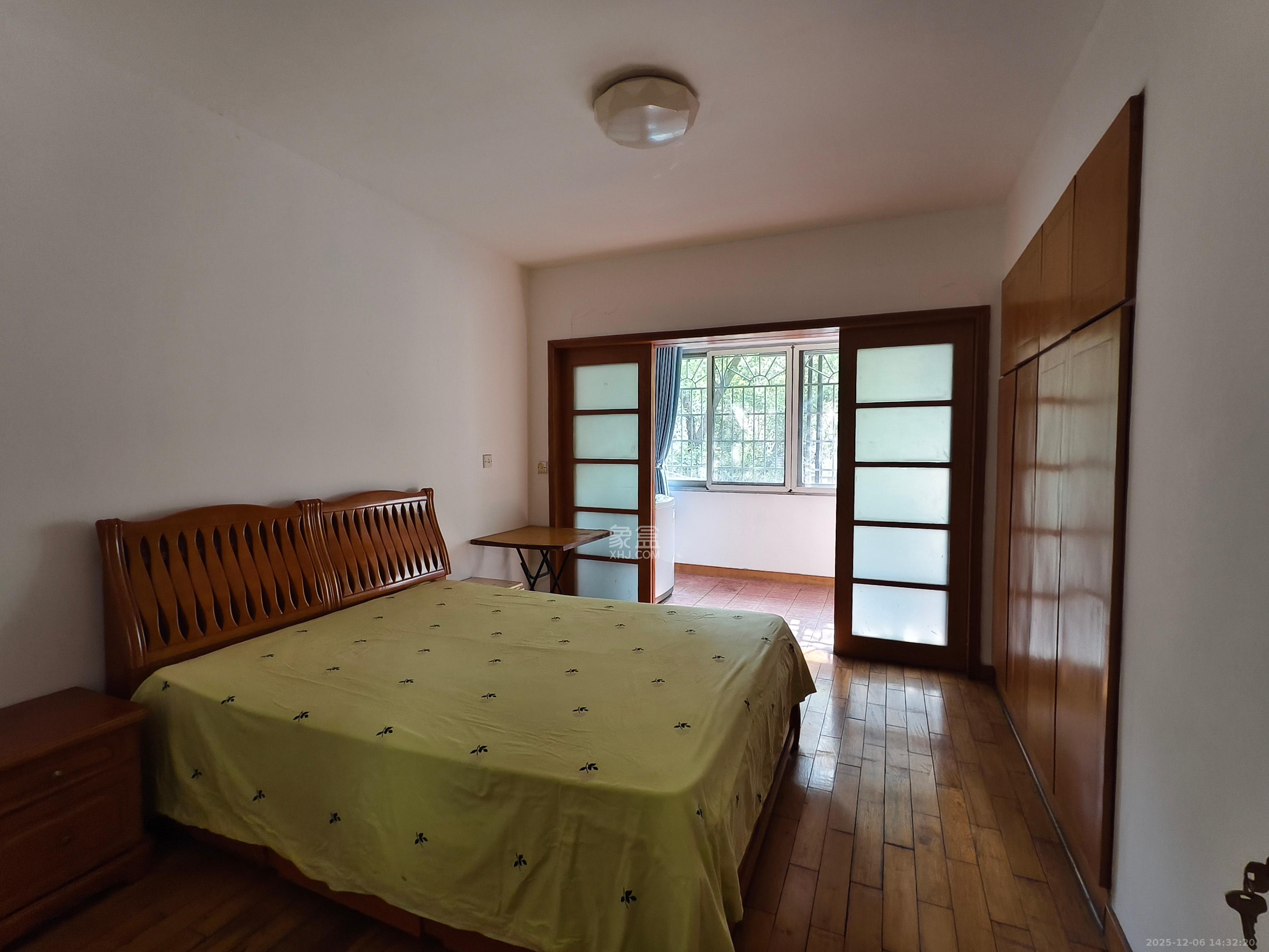 红花坡恒生制药厂宿舍 2室1厅1卫 1500.0元/月 红花坡恒生制药厂宿舍 2室1厅1卫 1500.0元/月室内图