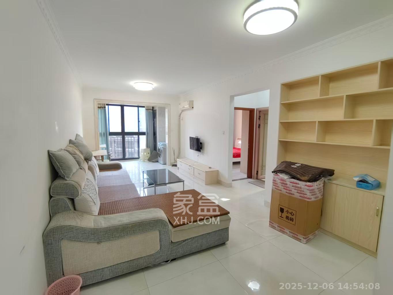 华润置地广场一期 2室1厅1卫 1800.0元/月 华润置地广场一期 2室1厅1卫 1800.0元/月室内图