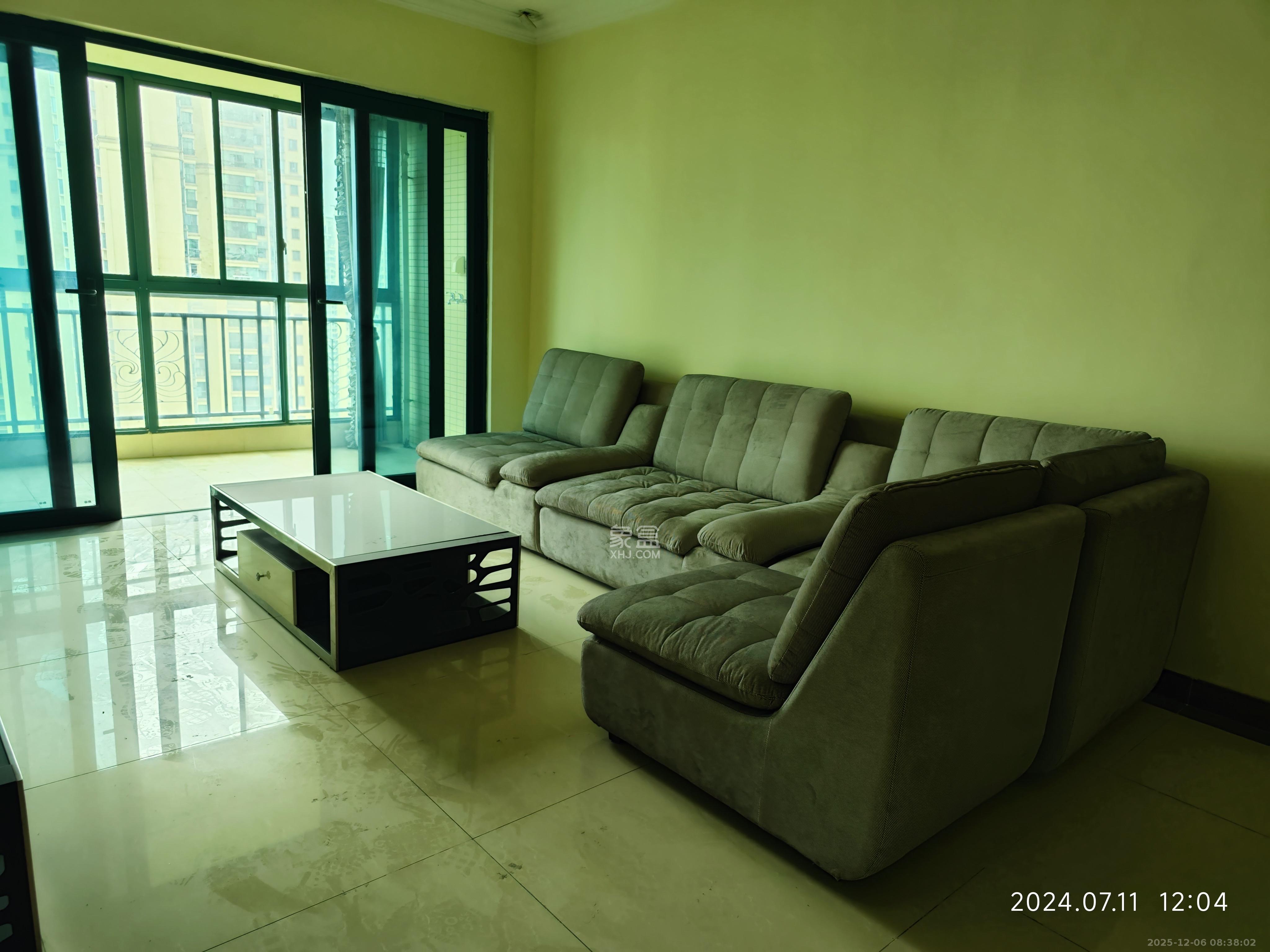 恒大雅苑 3室2厅2卫 3000.0元/月 恒大雅苑 3室2厅2卫 3000.0元/月室内图