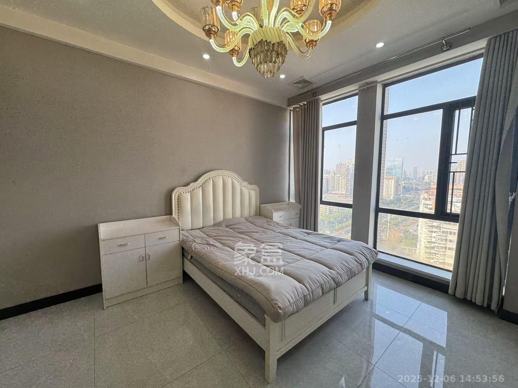 西子湖畔沃府  1室1厅1卫    1800.0元/月室内图