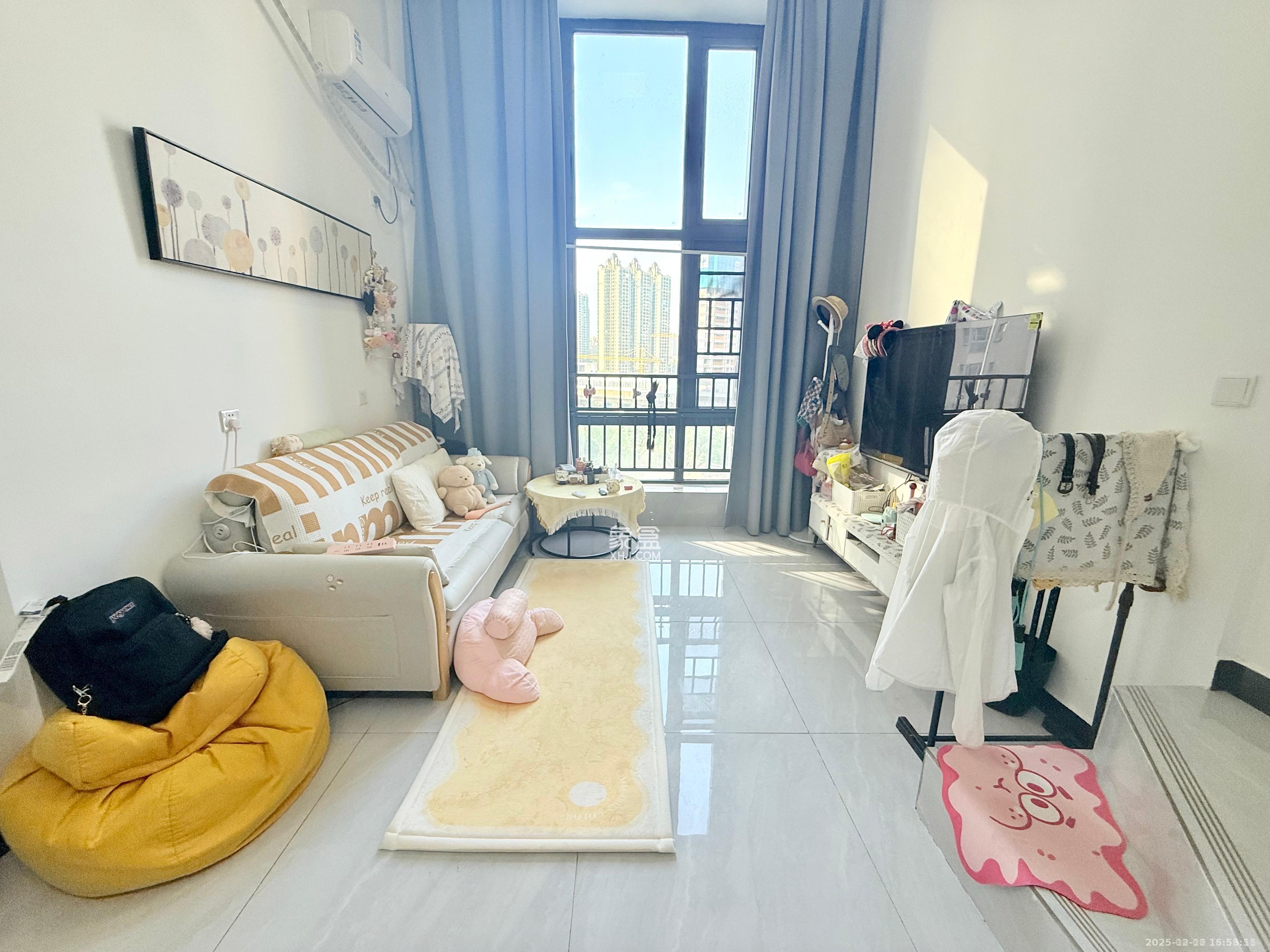 藏珑湖上公馆 1室1厅1卫 2100.0元/月 藏珑湖上公馆 1室1厅1卫 2100.0元/月室内图