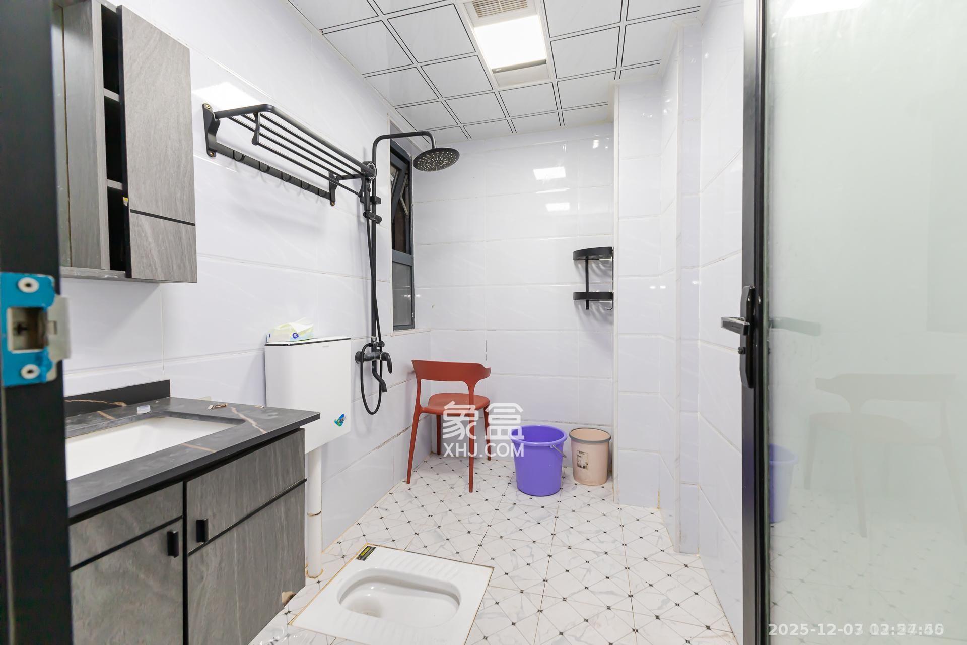 明发阅江悦府 4室2厅2卫 2400.0元/月 明发阅江悦府 4室2厅2卫 2400.0元/月室内图