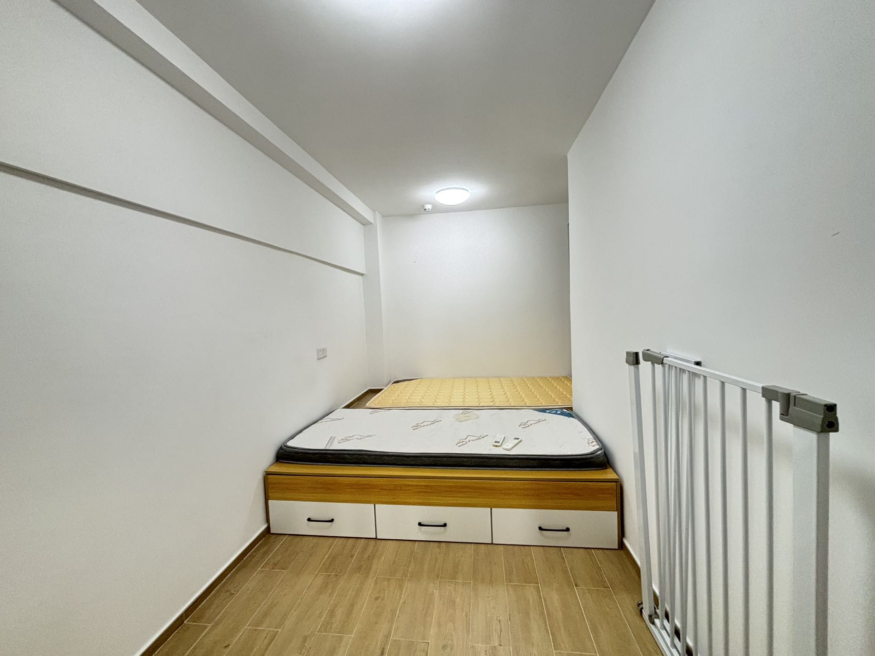 保利中央海岸三期熙园  2室2厅2卫    2500.0元/月室内图