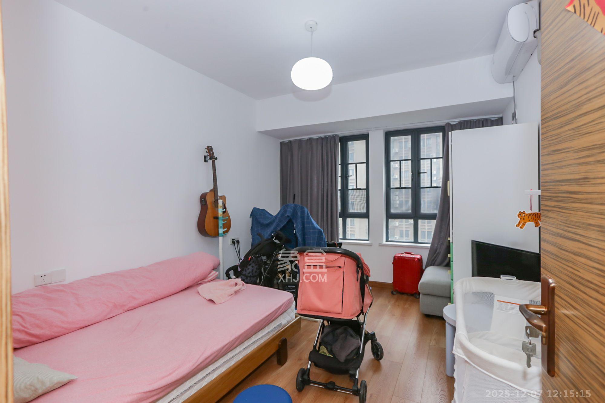 山水誉峰 4室2厅2卫 3800.0元/月 山水誉峰 4室2厅2卫 3800.0元/月室内图