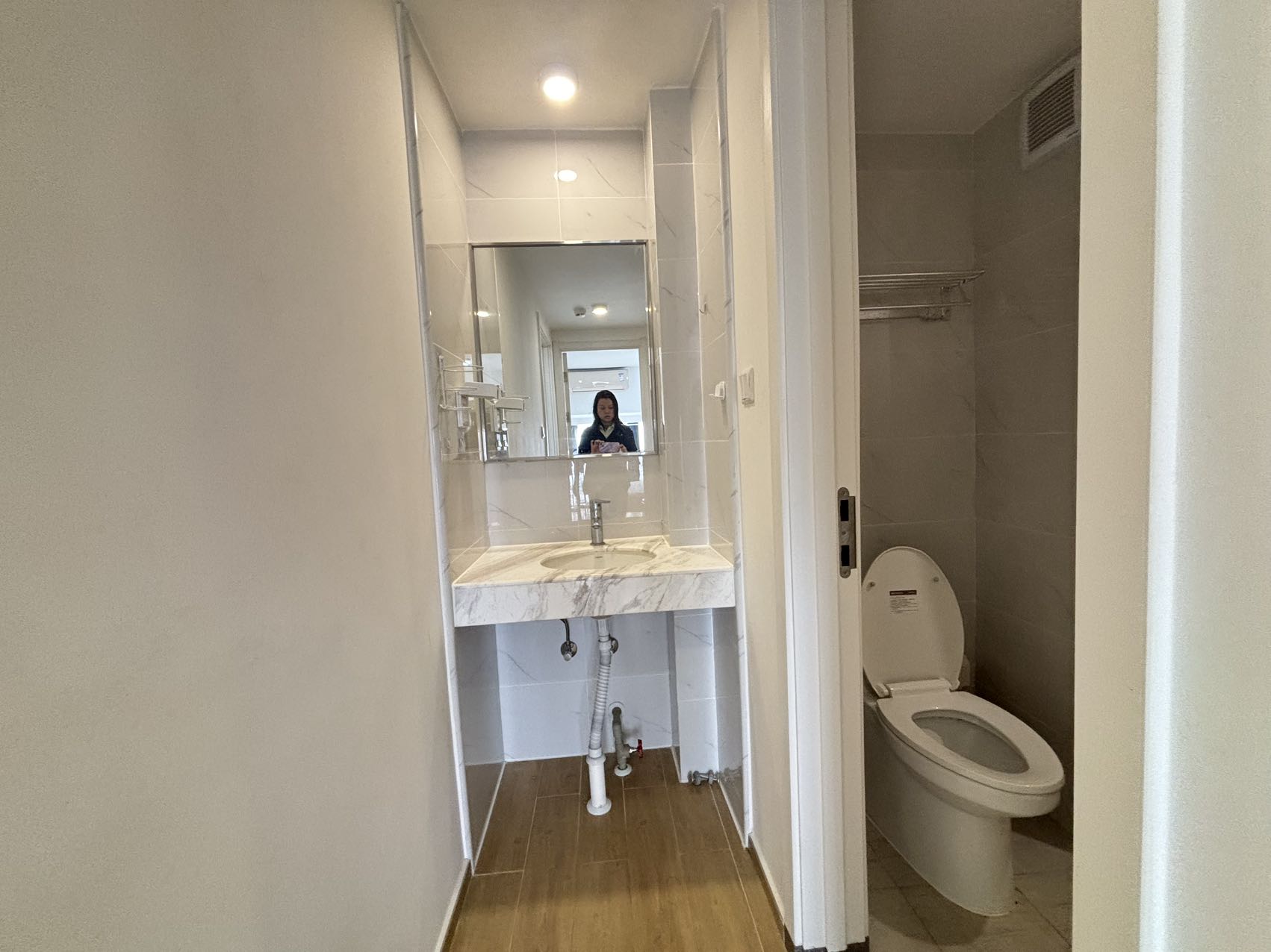 保利中央海岸三期熙园  2室2厅2卫    2500.0元/月室内图