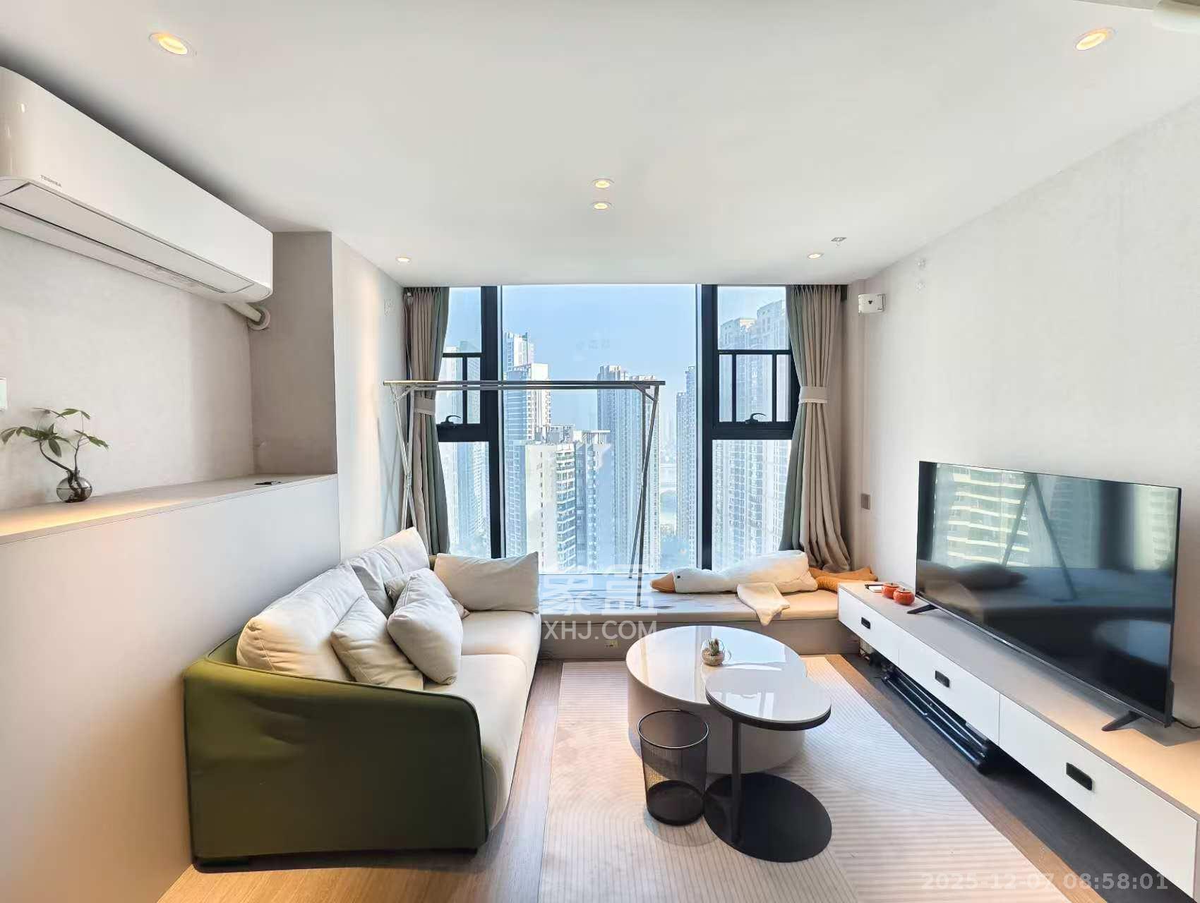 中一鲲出（鲲鹏府）  2室1厅1卫    2500.0元/月