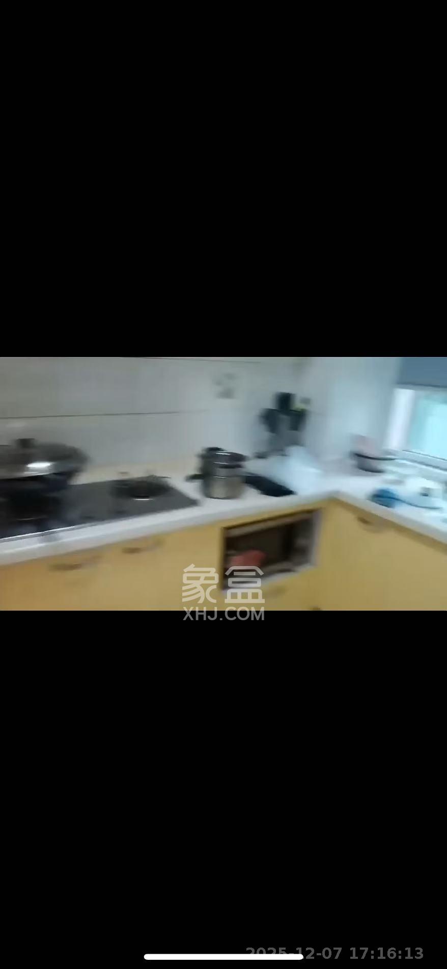 万事佳景园  2室2厅2卫    2400.0元/月