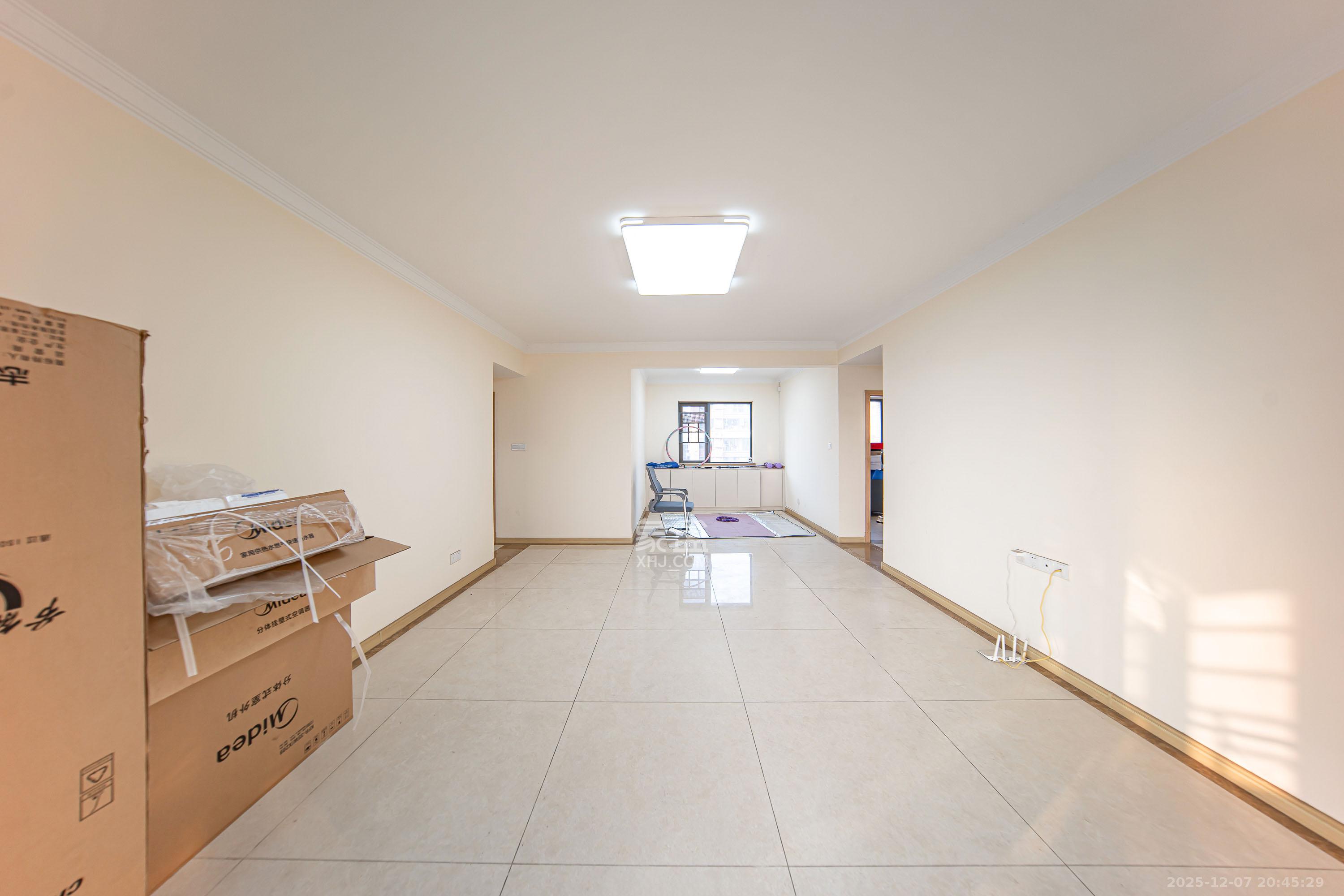 兰亭湾畔  4室2厅2卫    138.0万