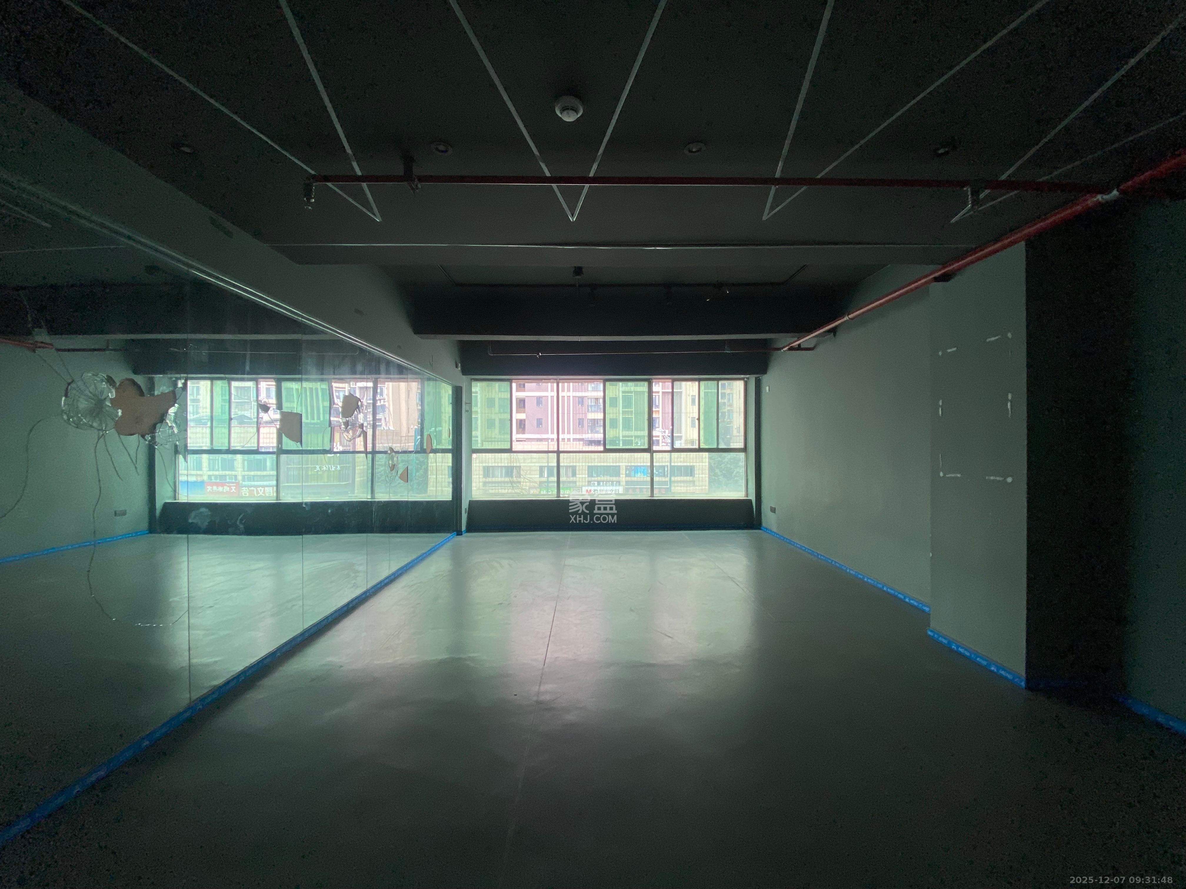 茶叶大市场“山水茗园”   725.0㎡      36000.0元/月室内图