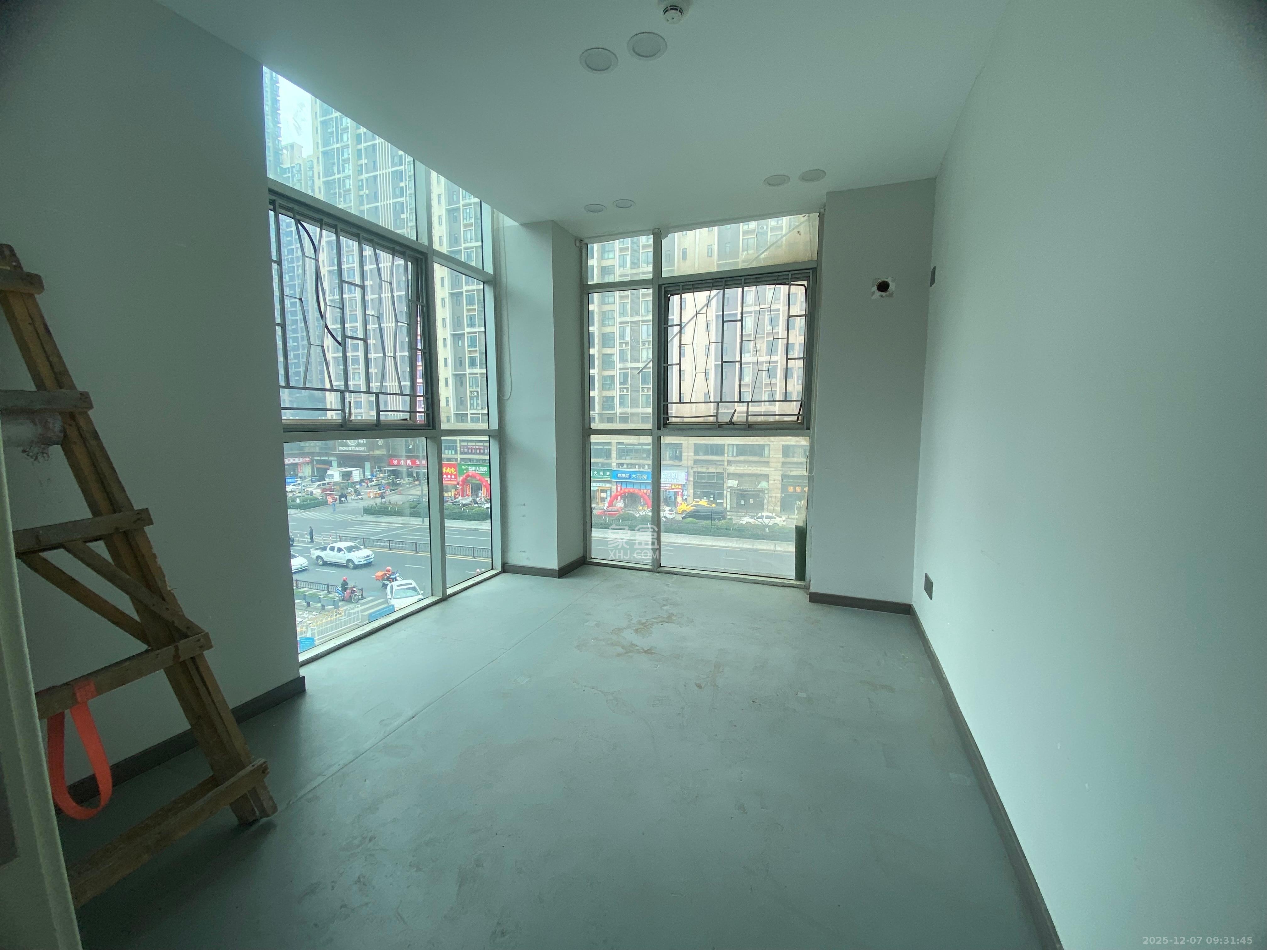 茶叶大市场“山水茗园”   725.0㎡      36000.0元/月室内图