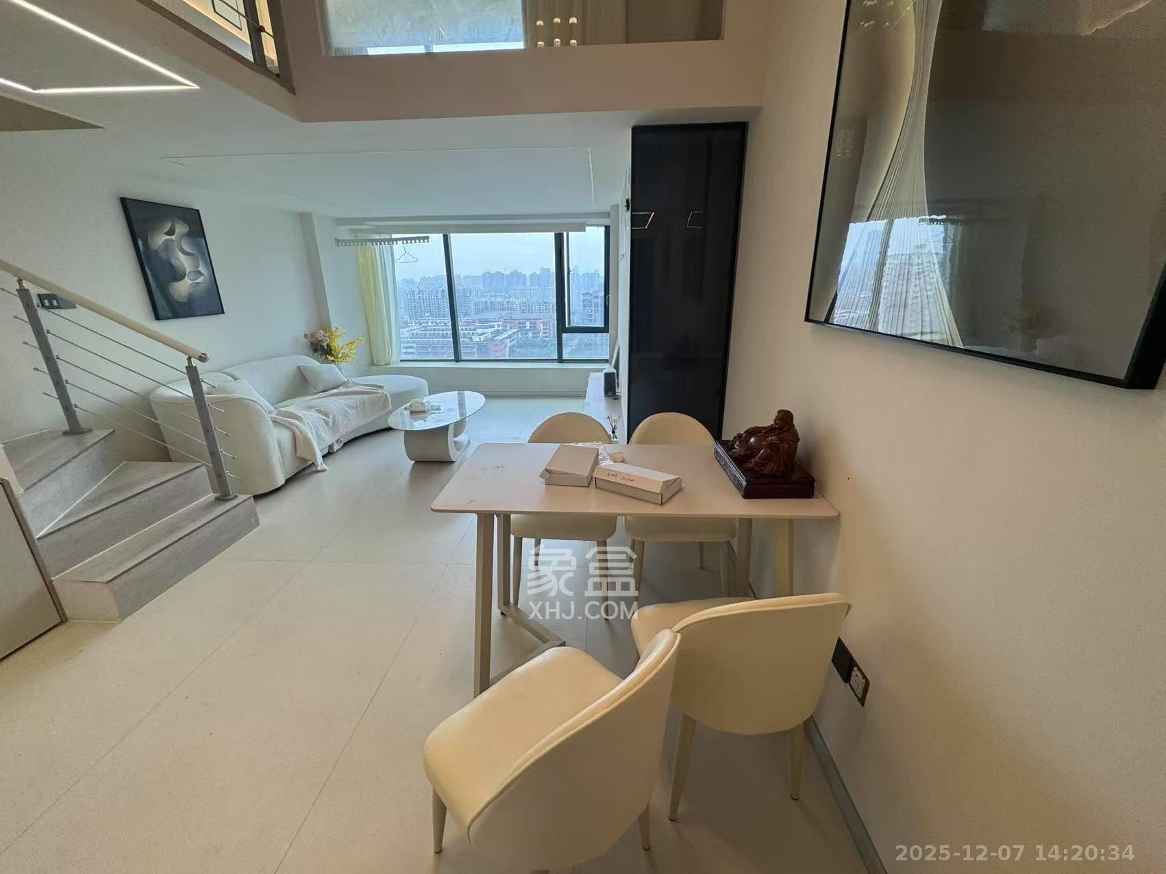 京武浪琴山三期（京武中心）  2室1厅1卫    3500.0元/月室内图