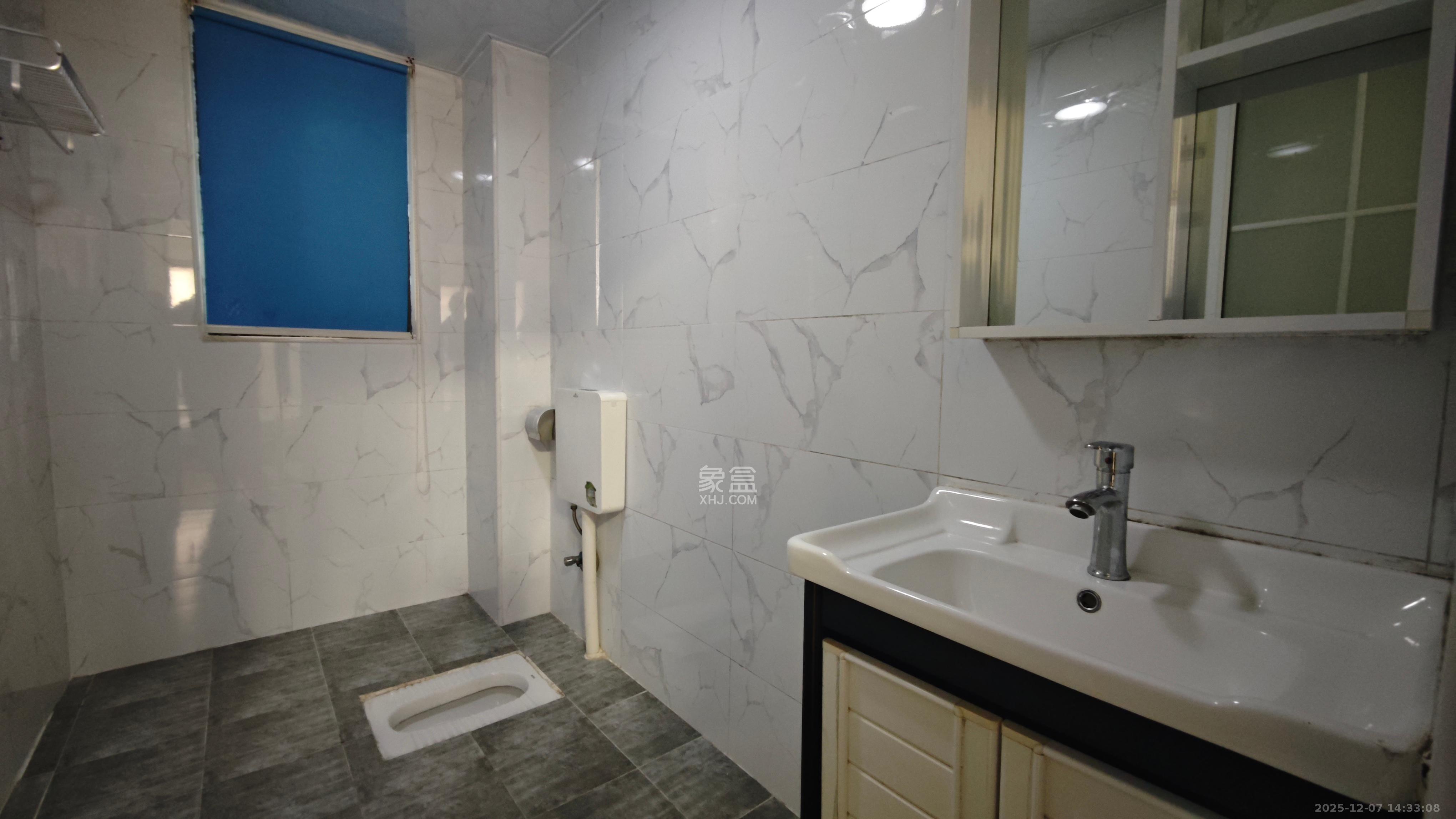 中交中央公园D1区 3室2厅1卫 2400.0元/月 中交中央公园D1区 3室2厅1卫 2400.0元/月室内图