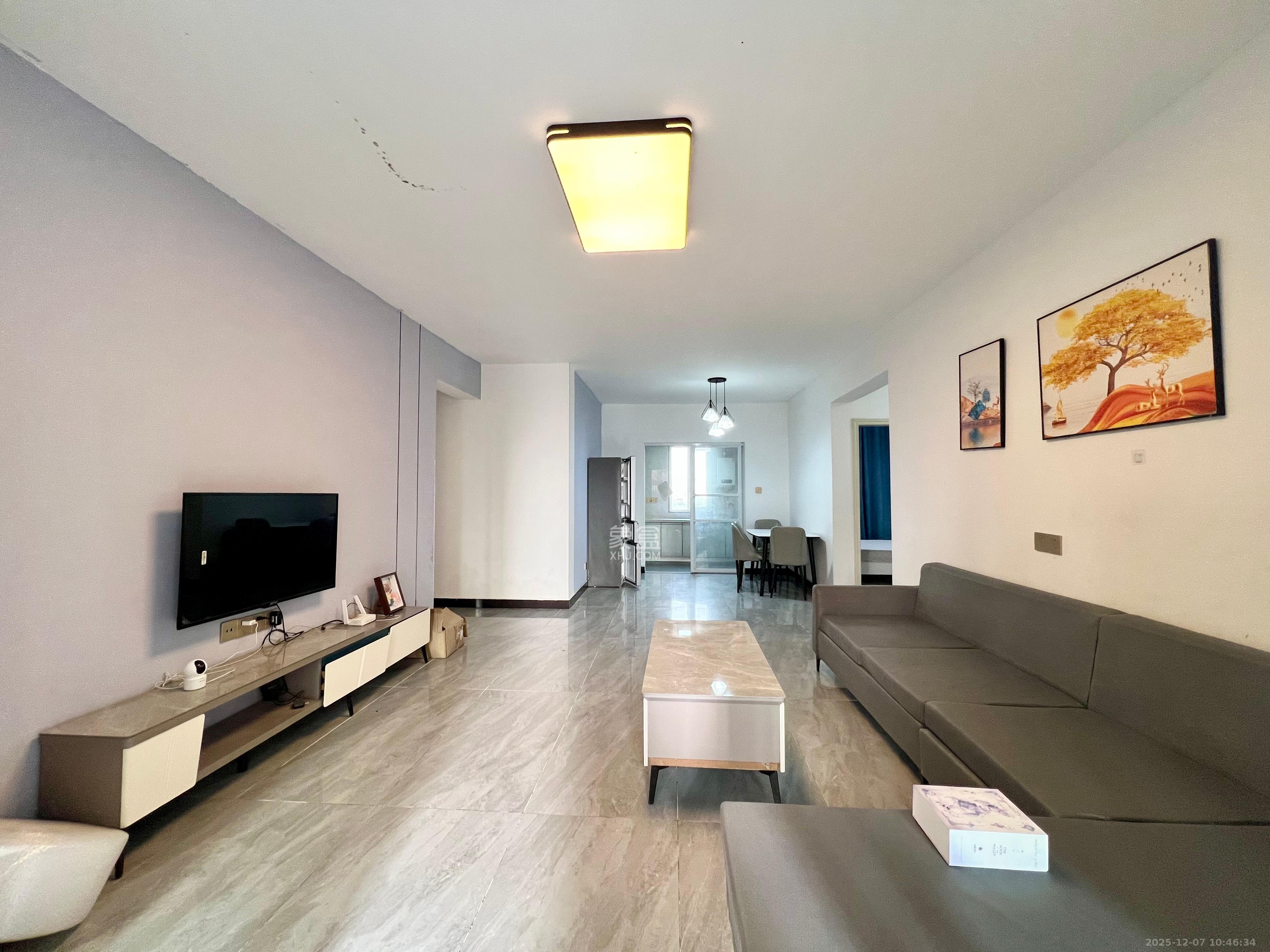 福晟钱隆国际（晟冉景苑）  4室2厅2卫    2900.0元/月