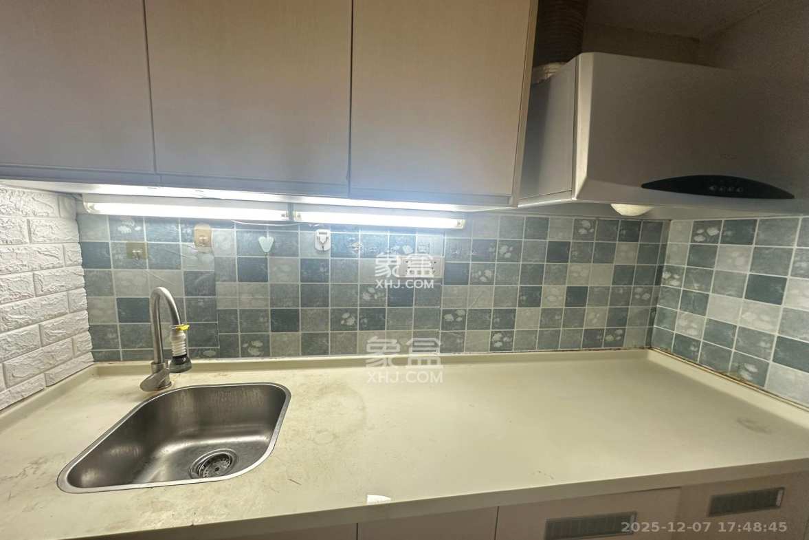 万科金色家园 1室1厅1卫 1400.0元/月 万科金色家园 1室1厅1卫 1400.0元/月室内图