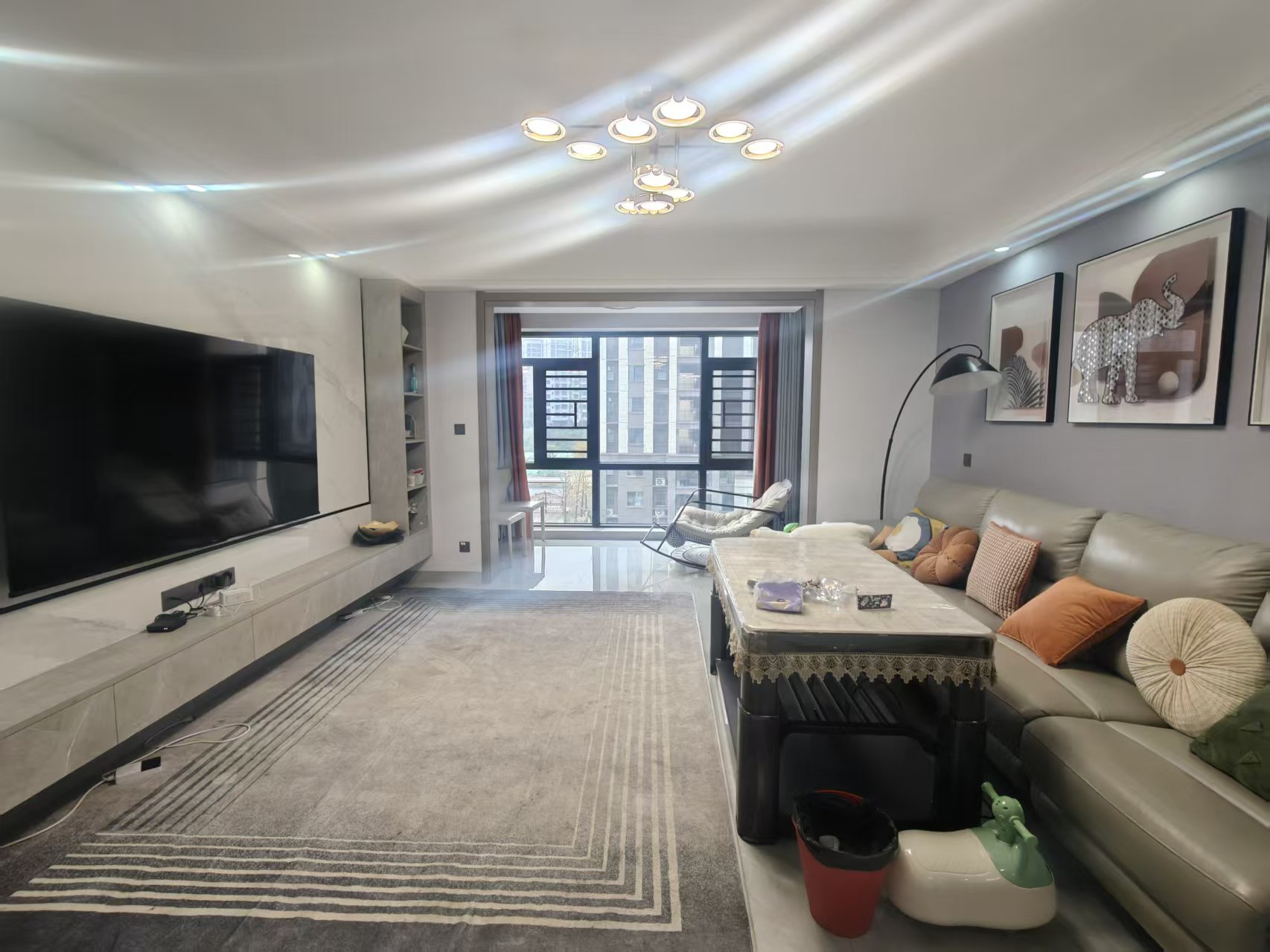 大汉龙城  4室2厅2卫    118.0万