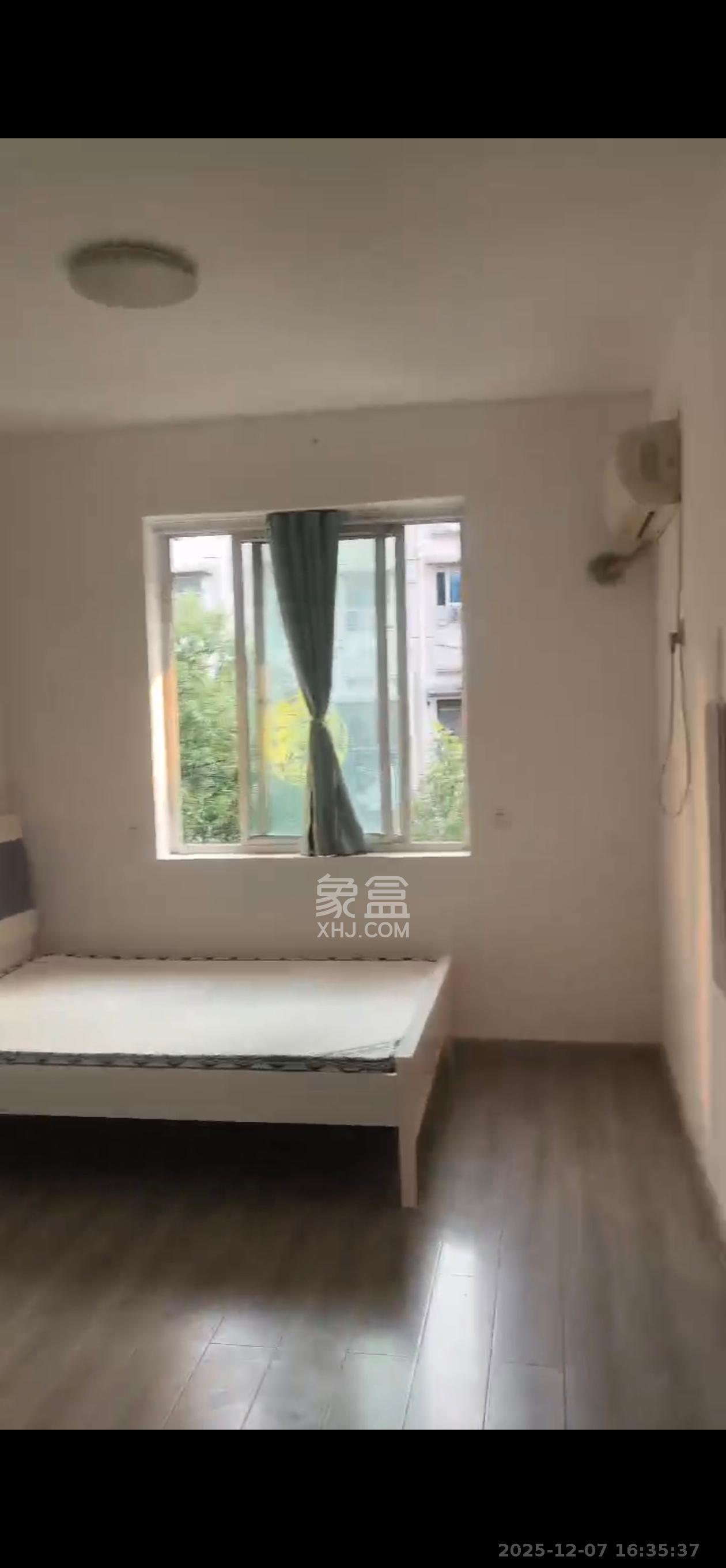 长重机械厂宿舍  2室1厅1卫    1450.0元/月室内图