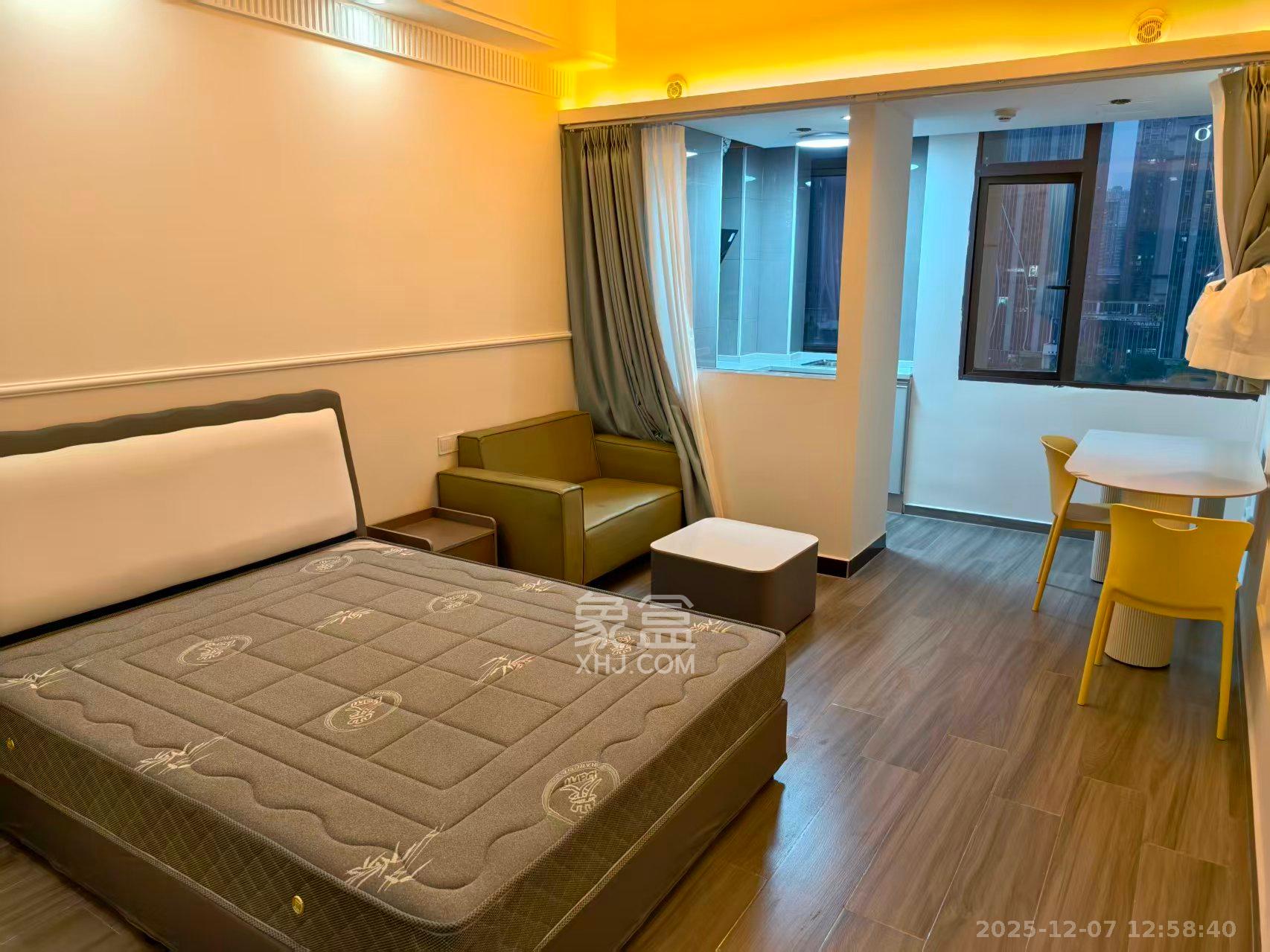 国泰九龙湾  1室0厅0卫    1500.0元/月