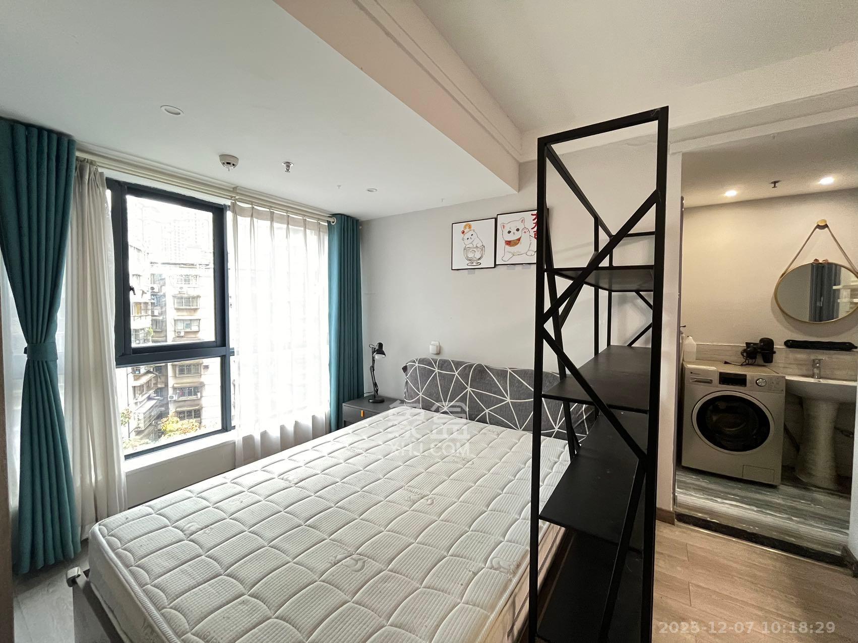 拿铁空间  1室0厅0卫    1600.0元/月室内图