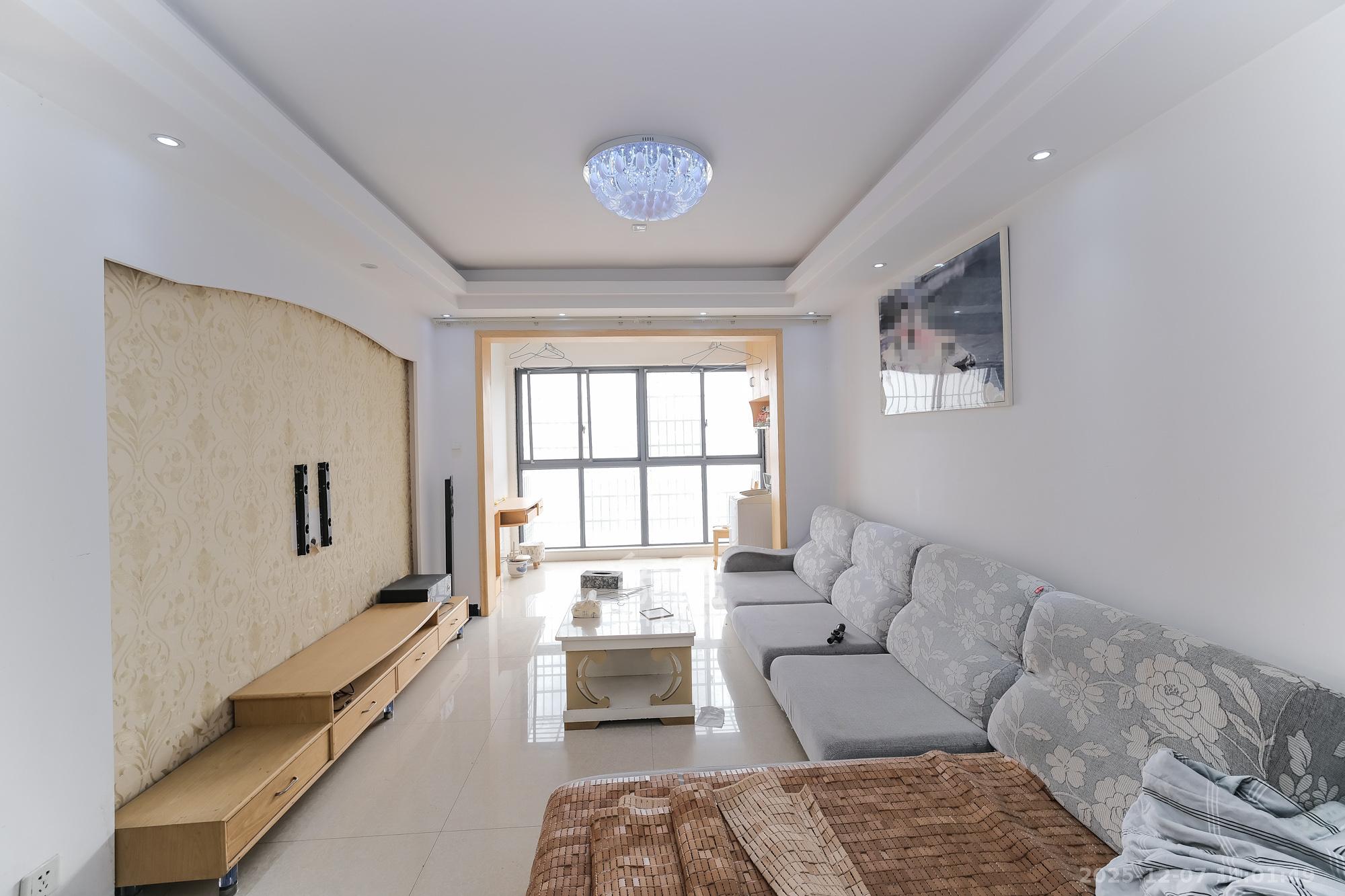 花样年华  2室2厅1卫    49.8万