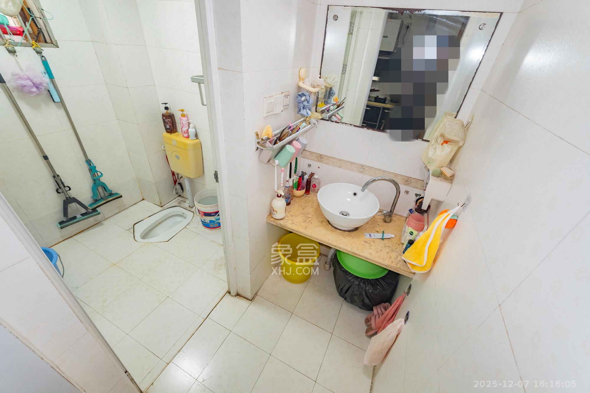 幸福洋房 2室2厅1卫 45.8万 幸福洋房 2室2厅1卫 45.8万卫生间