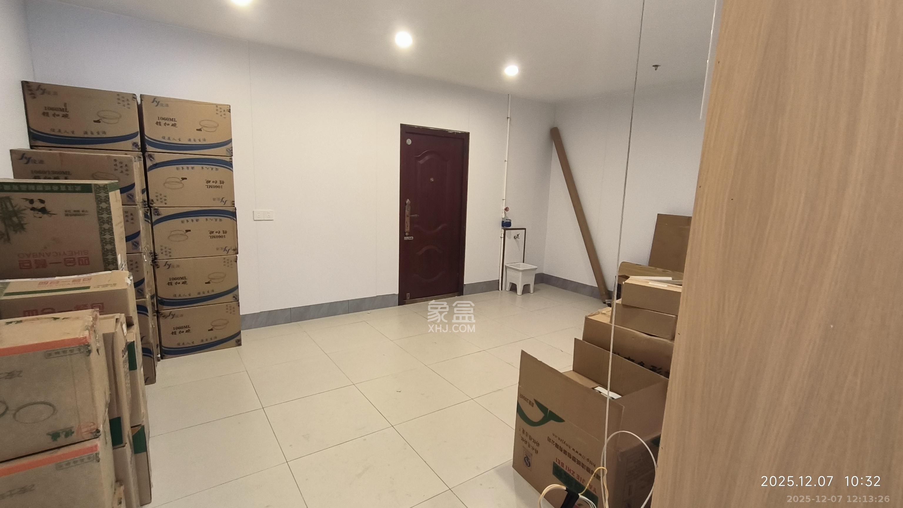 德政园   100.0㎡      6000.0元/月室内图