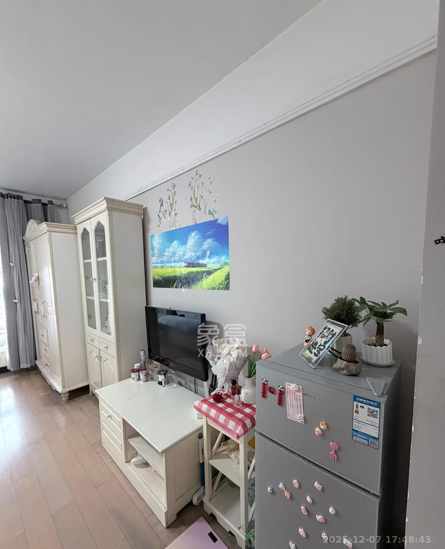 万科金色家园  1室1厅1卫    1400.0元/月室内图