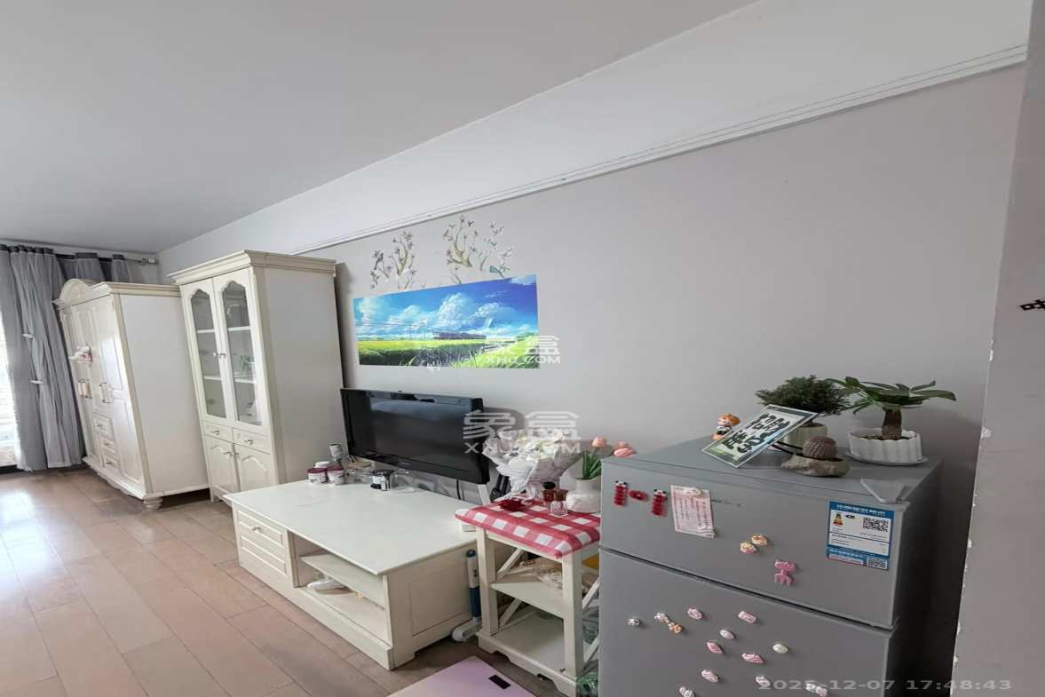 万科金色家园 1室1厅1卫 1400.0元/月 万科金色家园 1室1厅1卫 1400.0元/月室内图