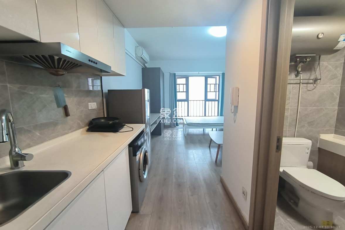 新城和樾(新城和樾公馆) 1室1厅1卫 1100.0元/月 新城和樾(新城和樾公馆) 1室1厅1卫 1100.0元/月室内图