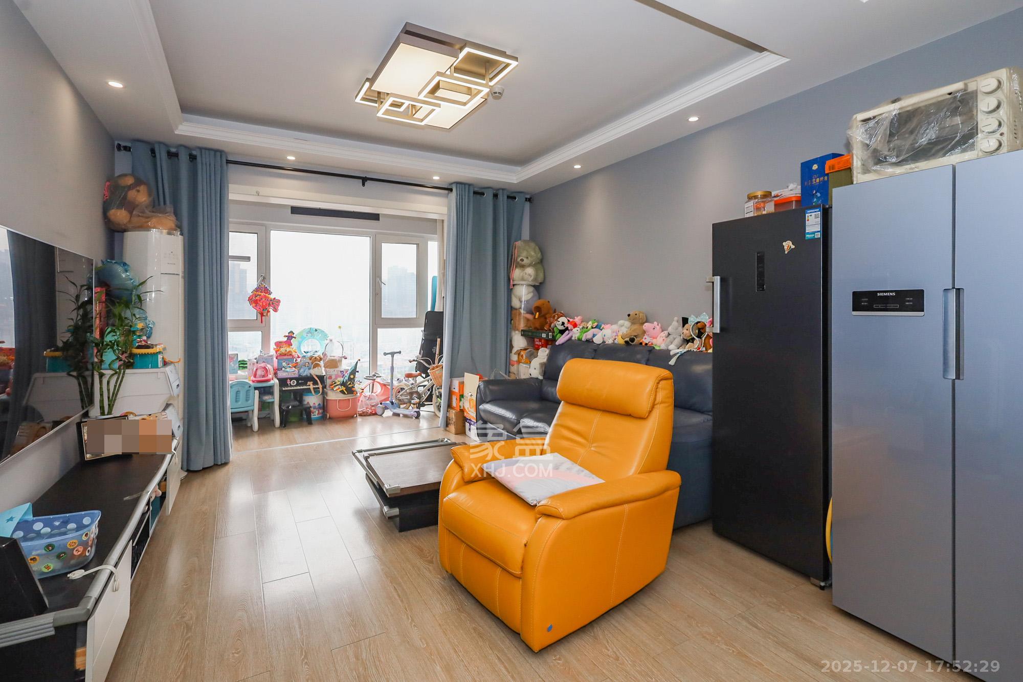 芙蓉别墅山庄（嘉湘华庭）  3室2厅1卫    135.0万