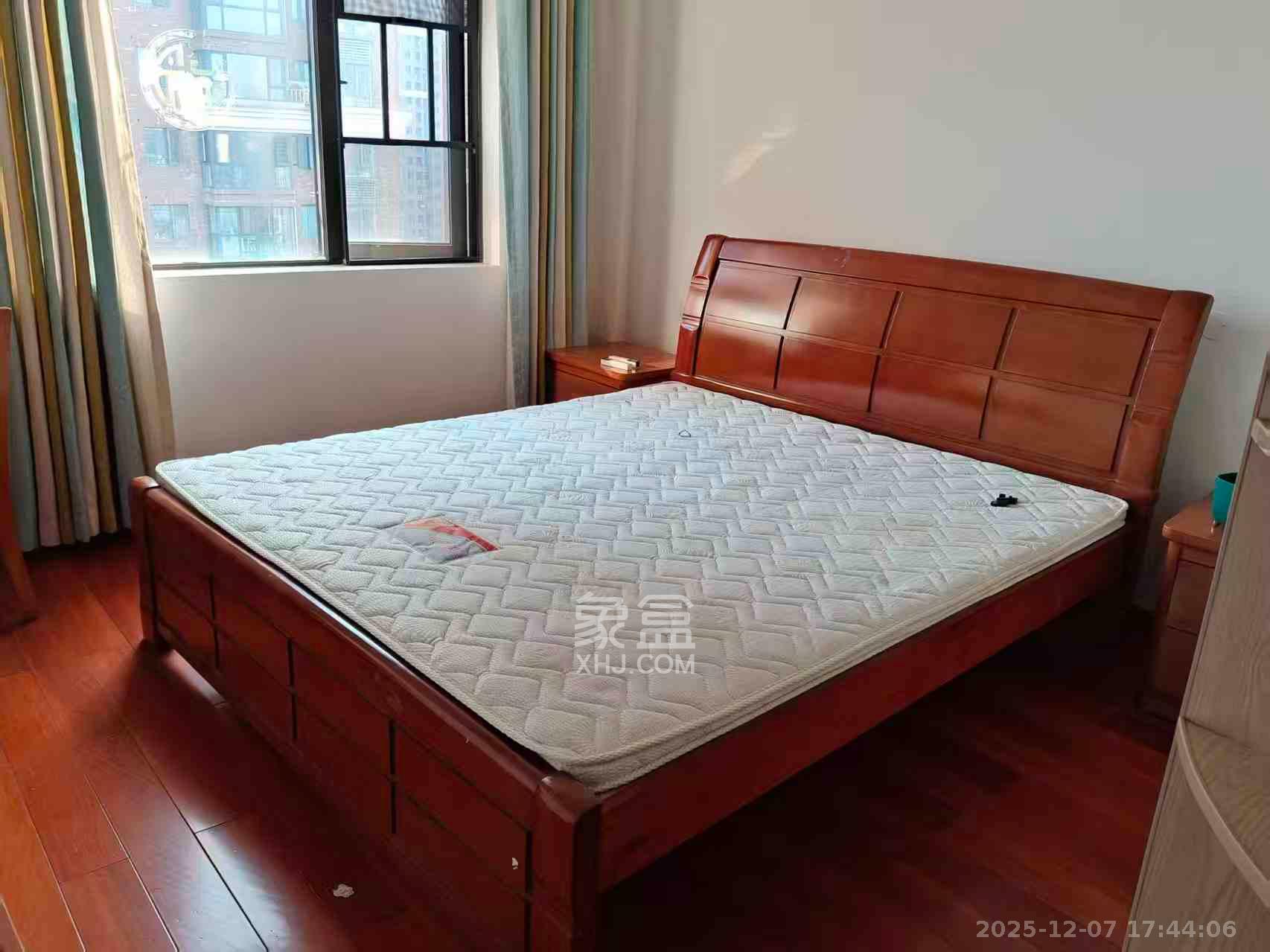 半山壹号  2室2厅1卫    2700.0元/月室内图