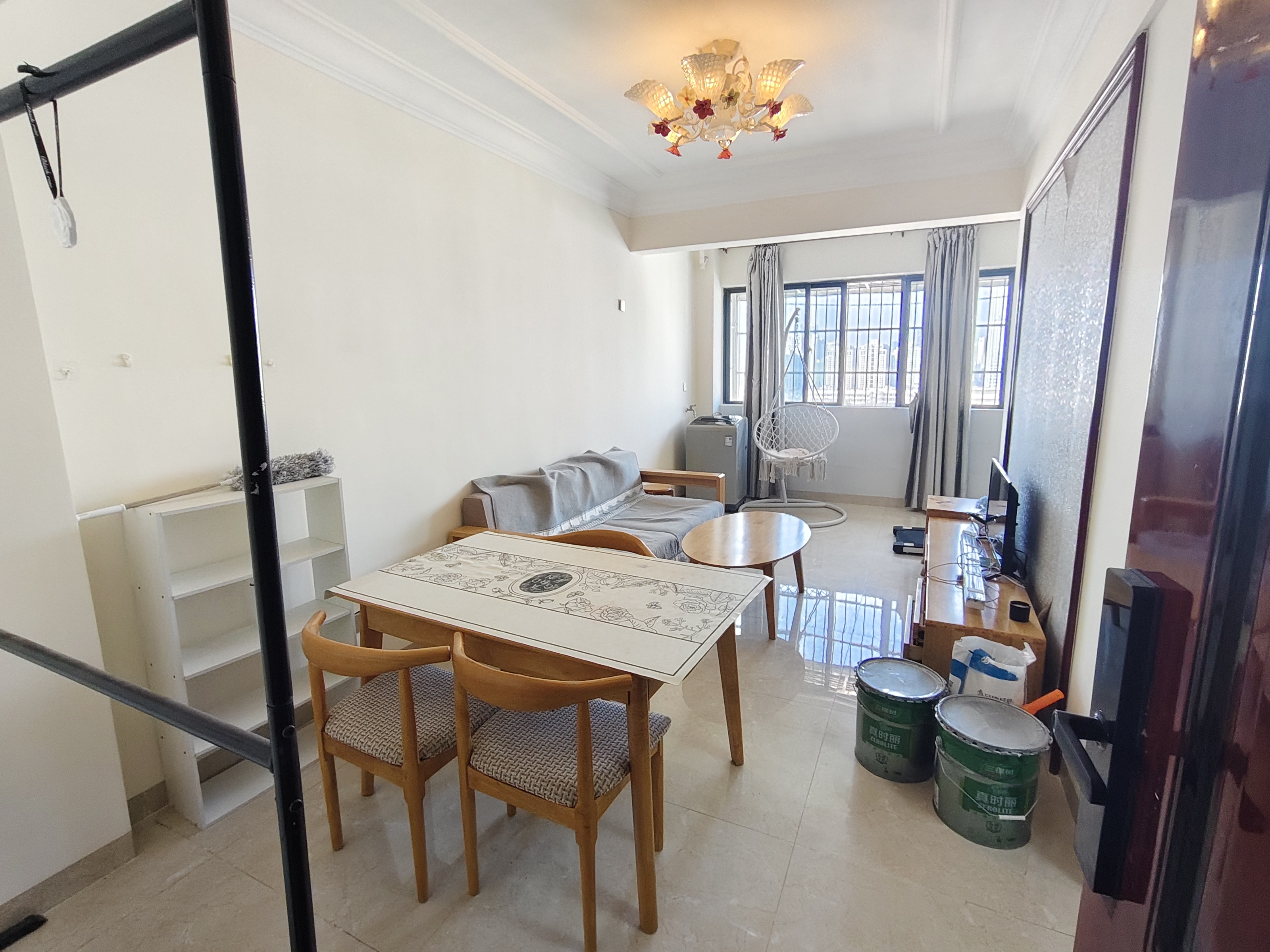 盛泰佳园  1室1厅1卫    1800.0元/月