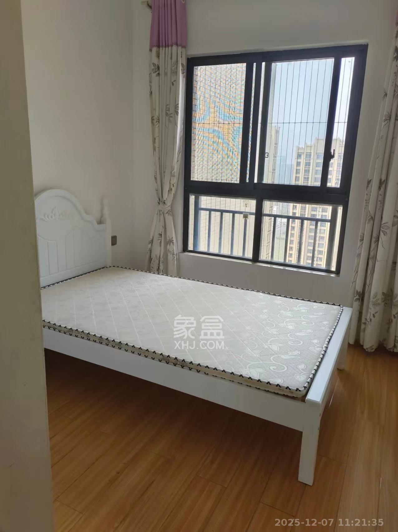 兰亭都荟(璟峰苑) 3室2厅1卫 2800.0元/月 兰亭都荟(璟峰苑) 3室2厅1卫 2800.0元/月室内图