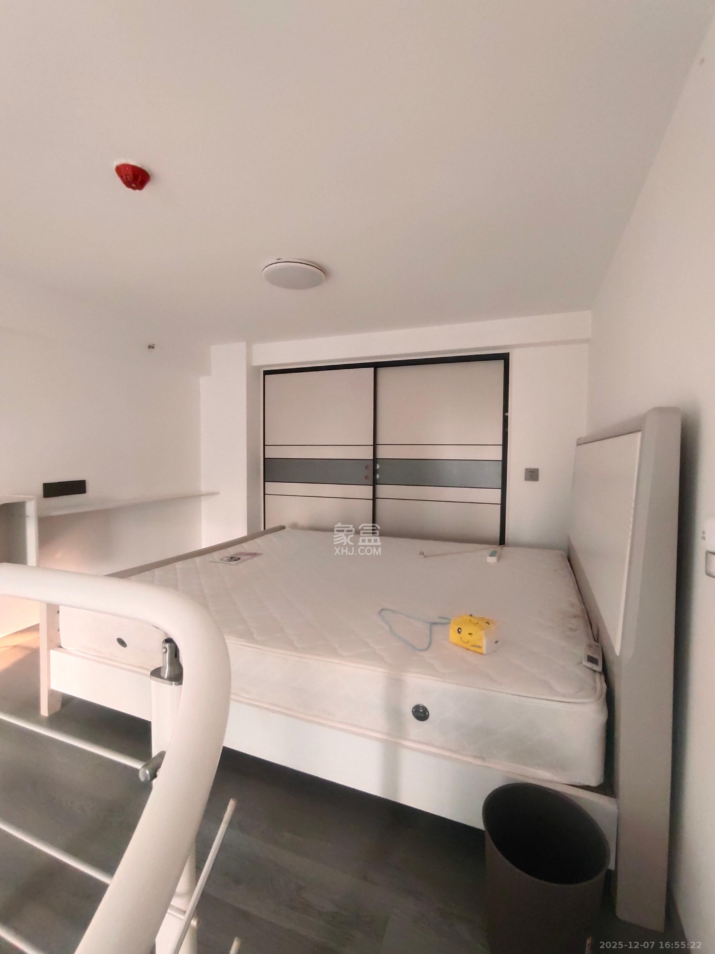 君合新城玺樾  1室1厅1卫    1400.0元/月