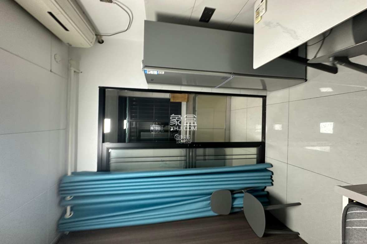 马王堆陶瓷城新合区 1室0厅1卫 1200.0元/月 马王堆陶瓷城新合区 1室0厅1卫 1200.0元/月室内图