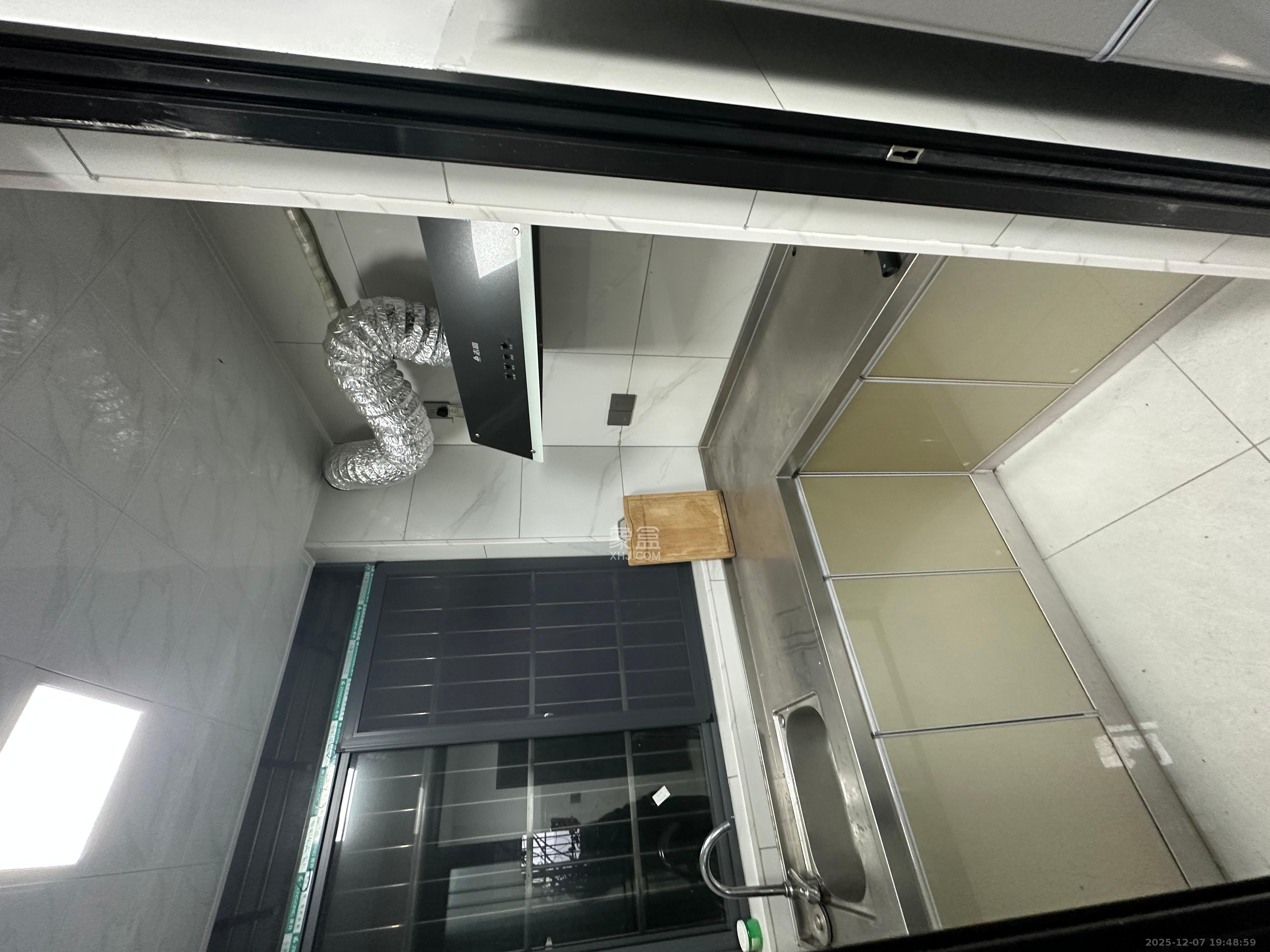 马王堆陶瓷城新合区  1室0厅1卫    1200.0元/月室内图