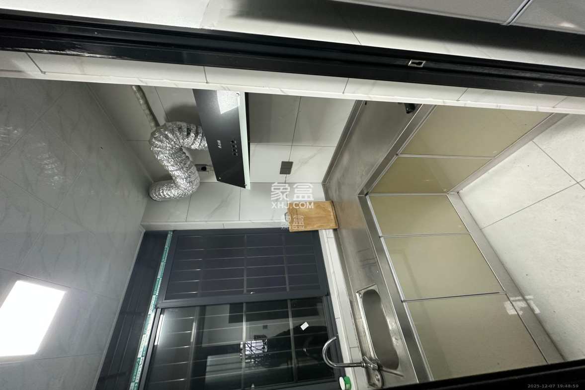 马王堆陶瓷城新合区 1室0厅1卫 1200.0元/月 马王堆陶瓷城新合区 1室0厅1卫 1200.0元/月室内图