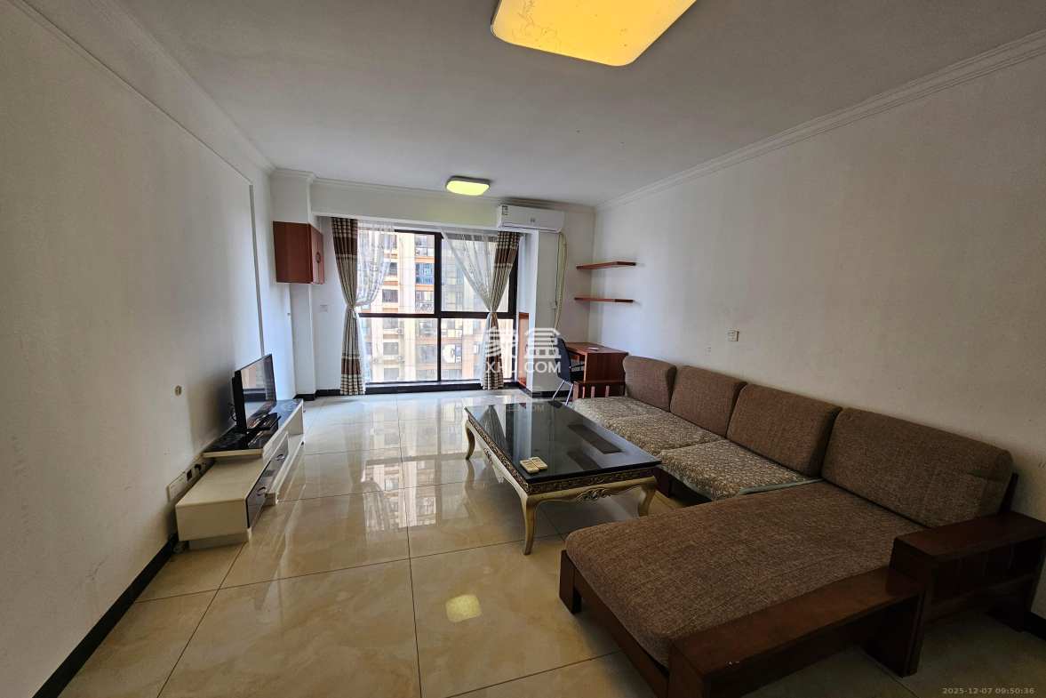 滨江花园 3室2厅2卫 1900.0元/月 滨江花园 3室2厅2卫 1900.0元/月室内图