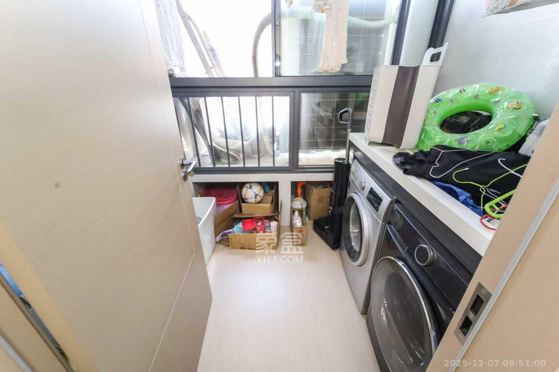 宝能公馆(美联天骄城五期) 4室2厅2卫 6000.0元/月 宝能公馆(美联天骄城五期) 4室2厅2卫 6000.0元/月室内图