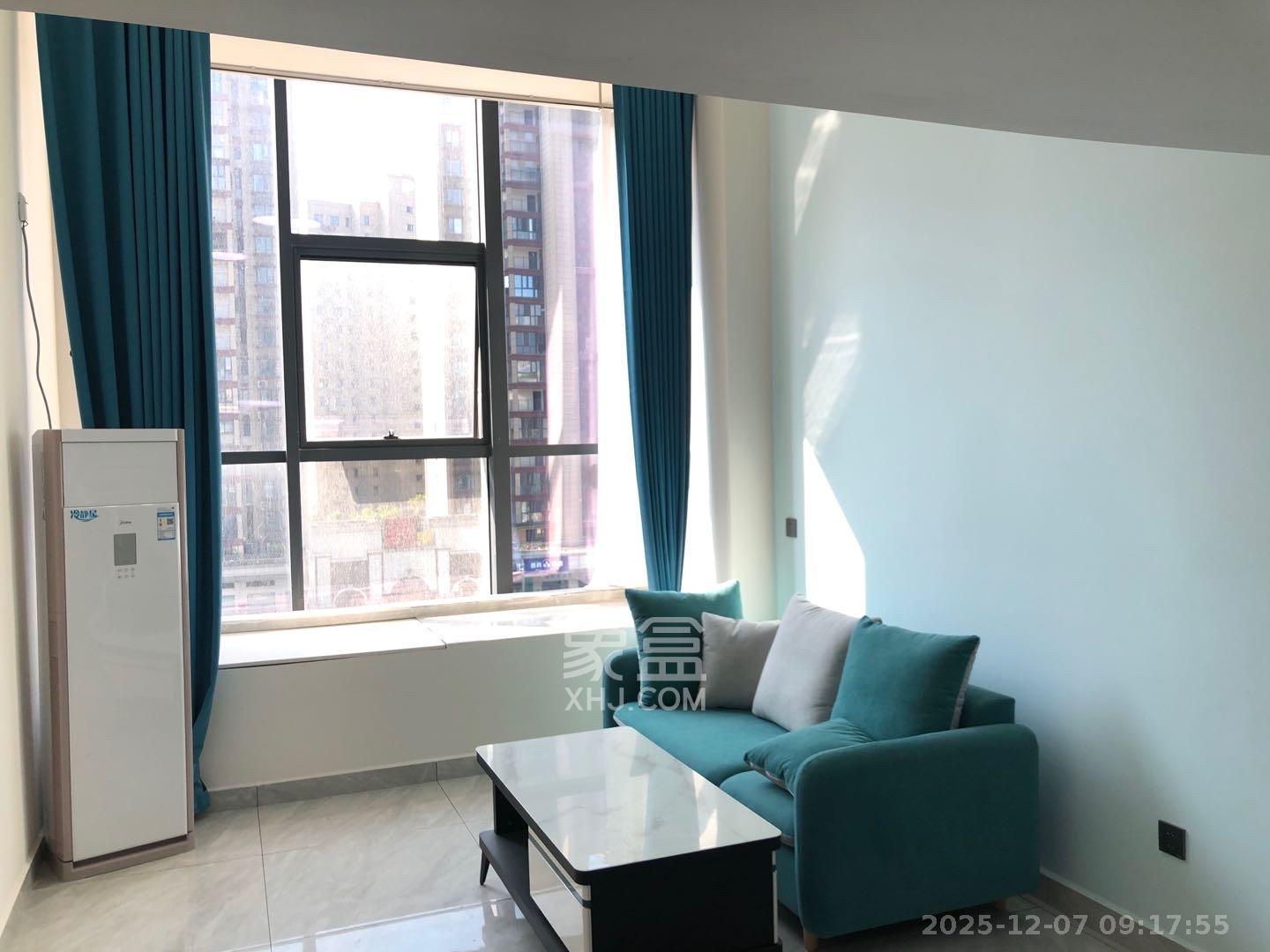 裕天国际商汇中心  1室1厅1卫    1600.0元/月