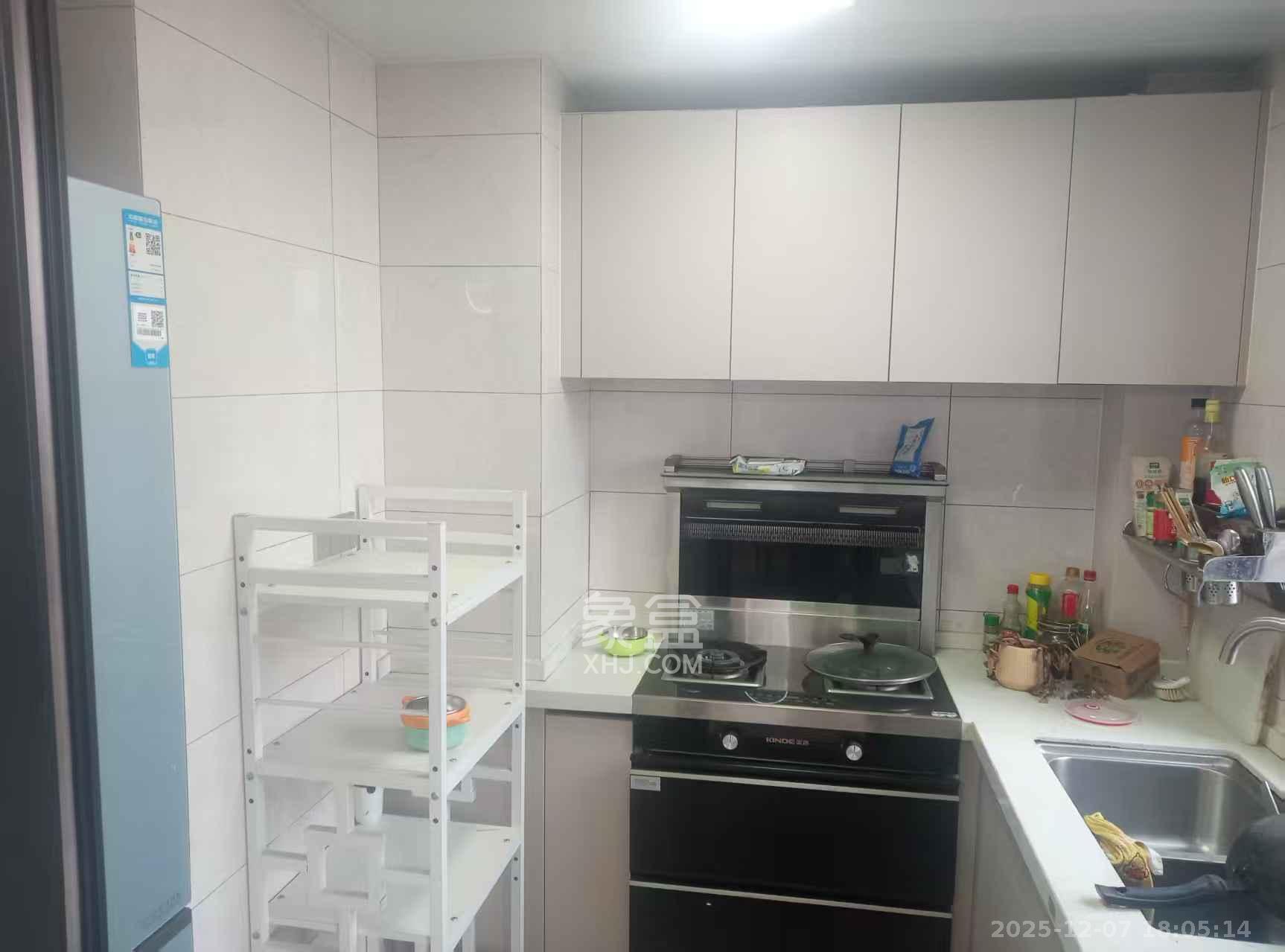 保利大都汇一期、二期  4室2厅2卫    4500.0元/月室内图