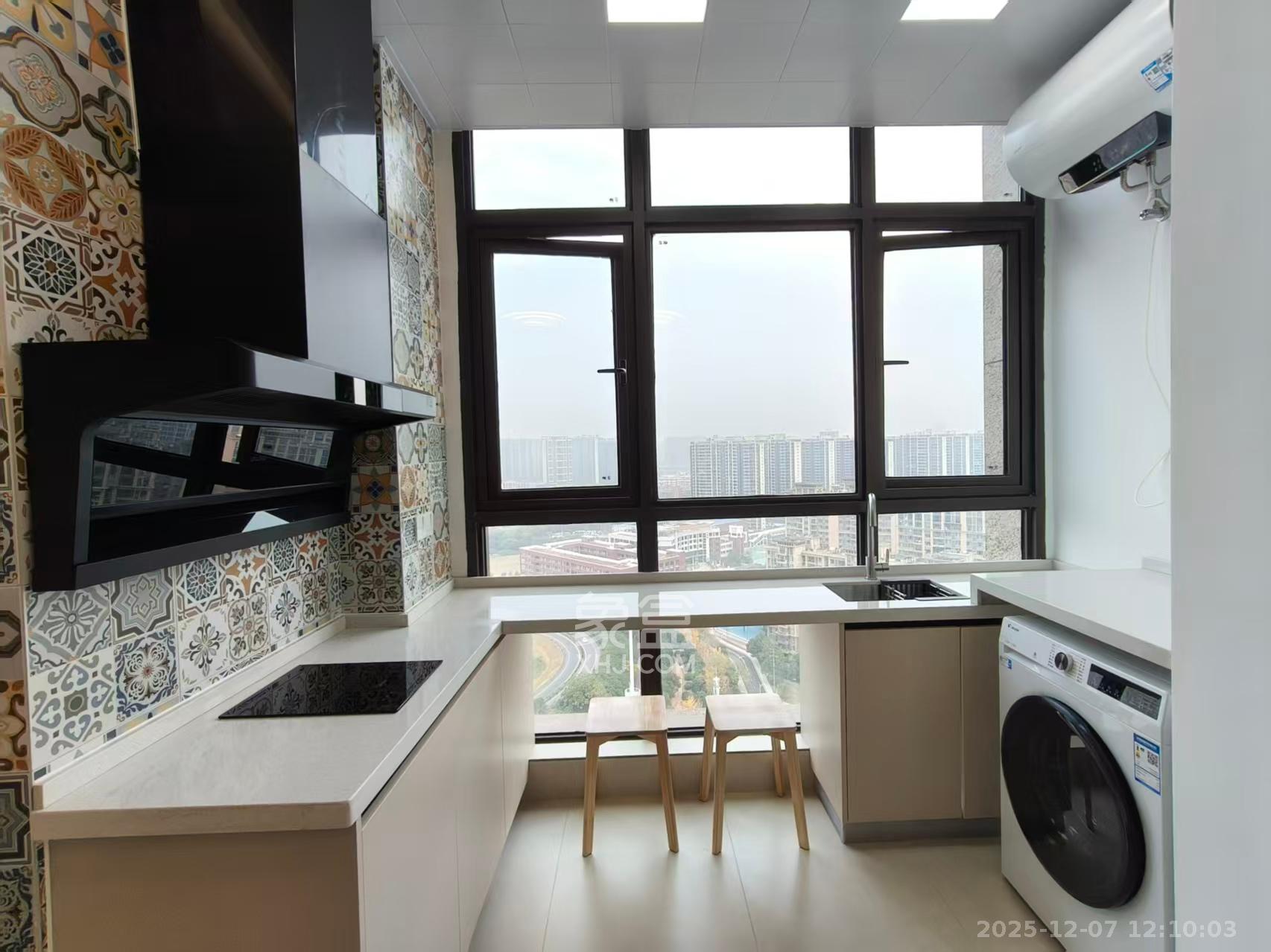 明昇壹城(明昇时代广场)二期 1室1厅1卫 1700.0元/月 明昇壹城(明昇时代广场)二期 1室1厅1卫 1700.0元/月室内图