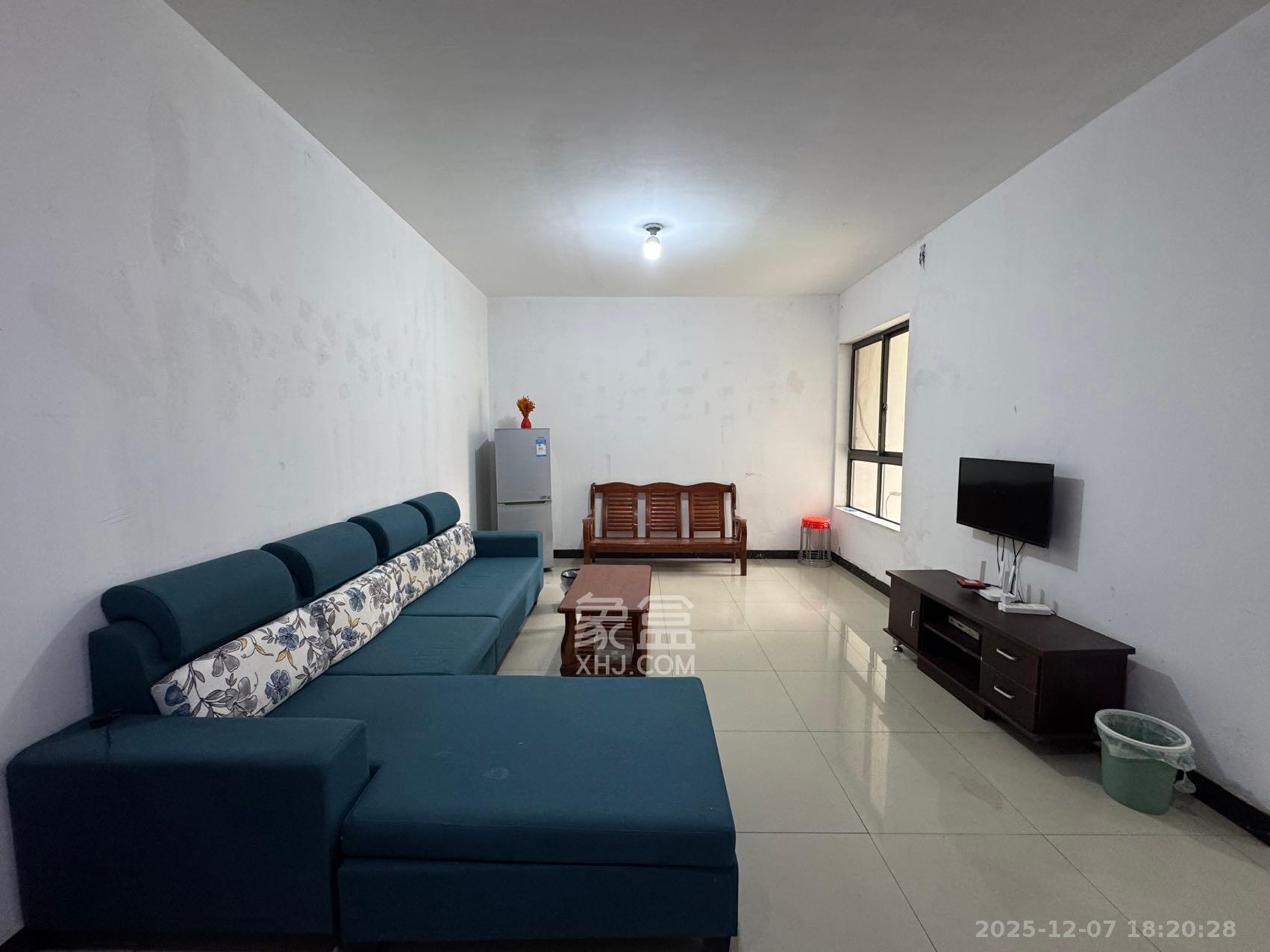 德庆水韵山城 3室2厅1卫 1800.0元/月 德庆水韵山城 3室2厅1卫 1800.0元/月室内图