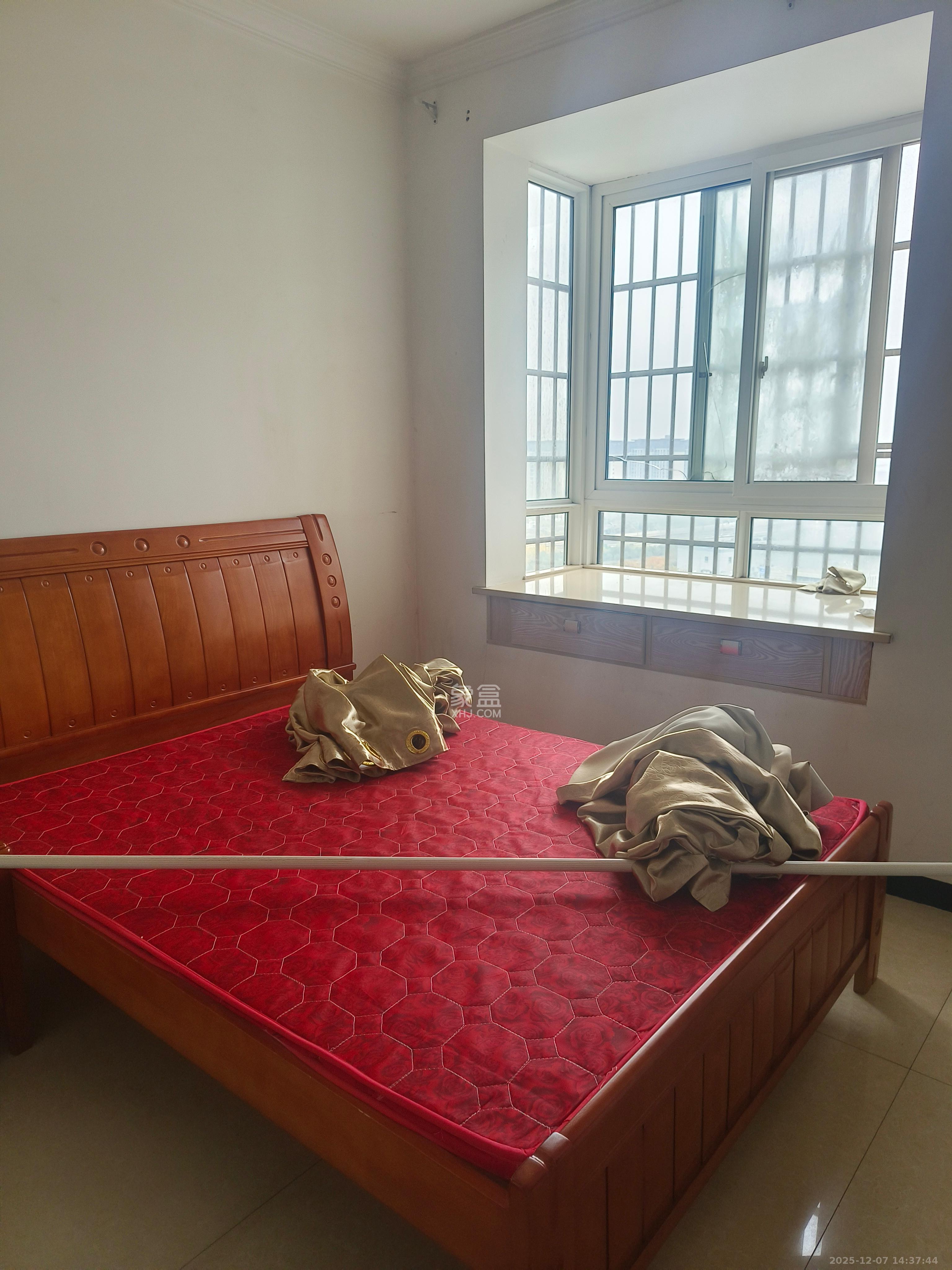 黎郡新宇太和园  2室1厅1卫    1500.0元/月