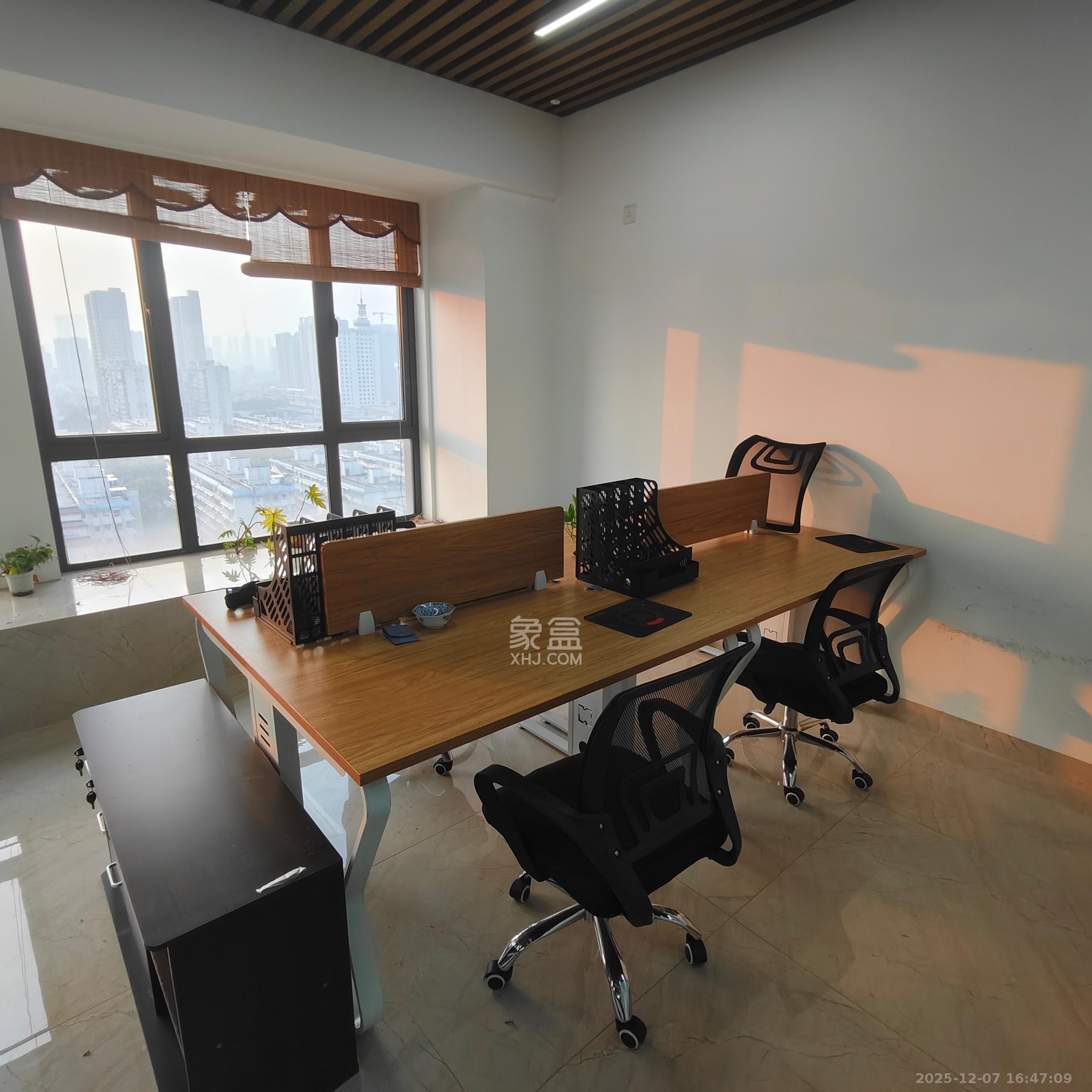 长城万悦汇   75.0㎡      2600.0元/月室内图